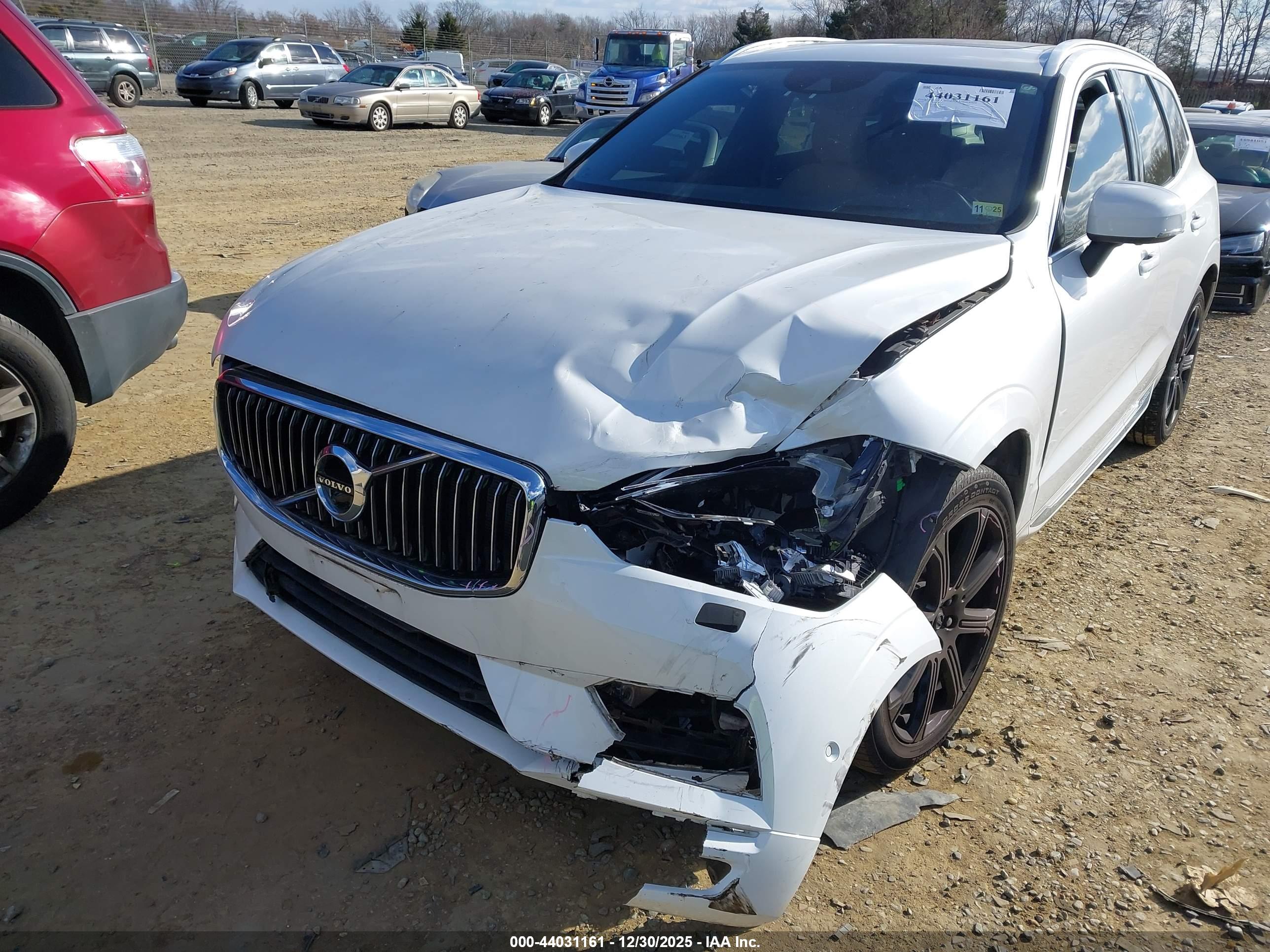 VOLVO XC60 image 6