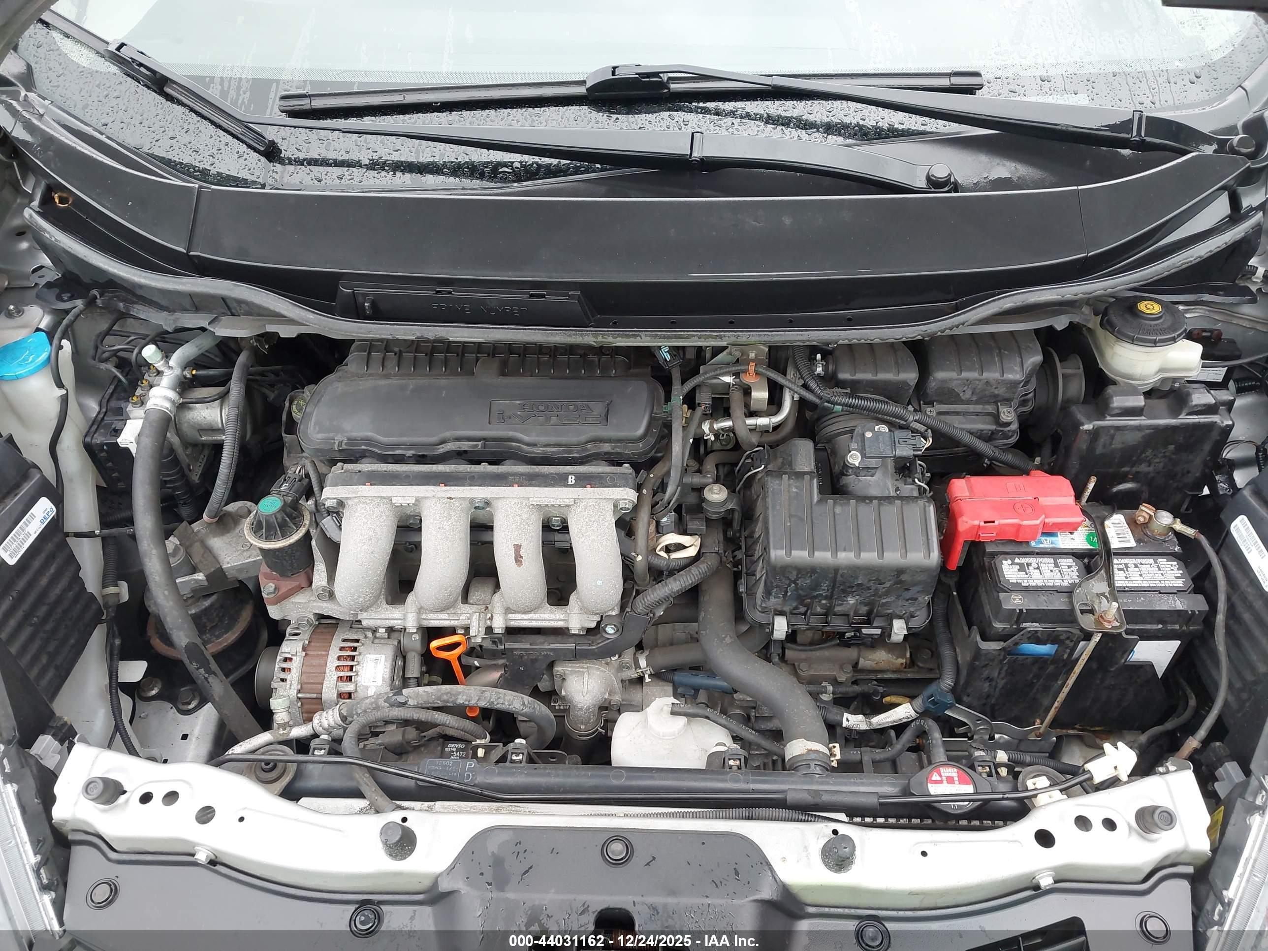 HONDA FIT image 10
