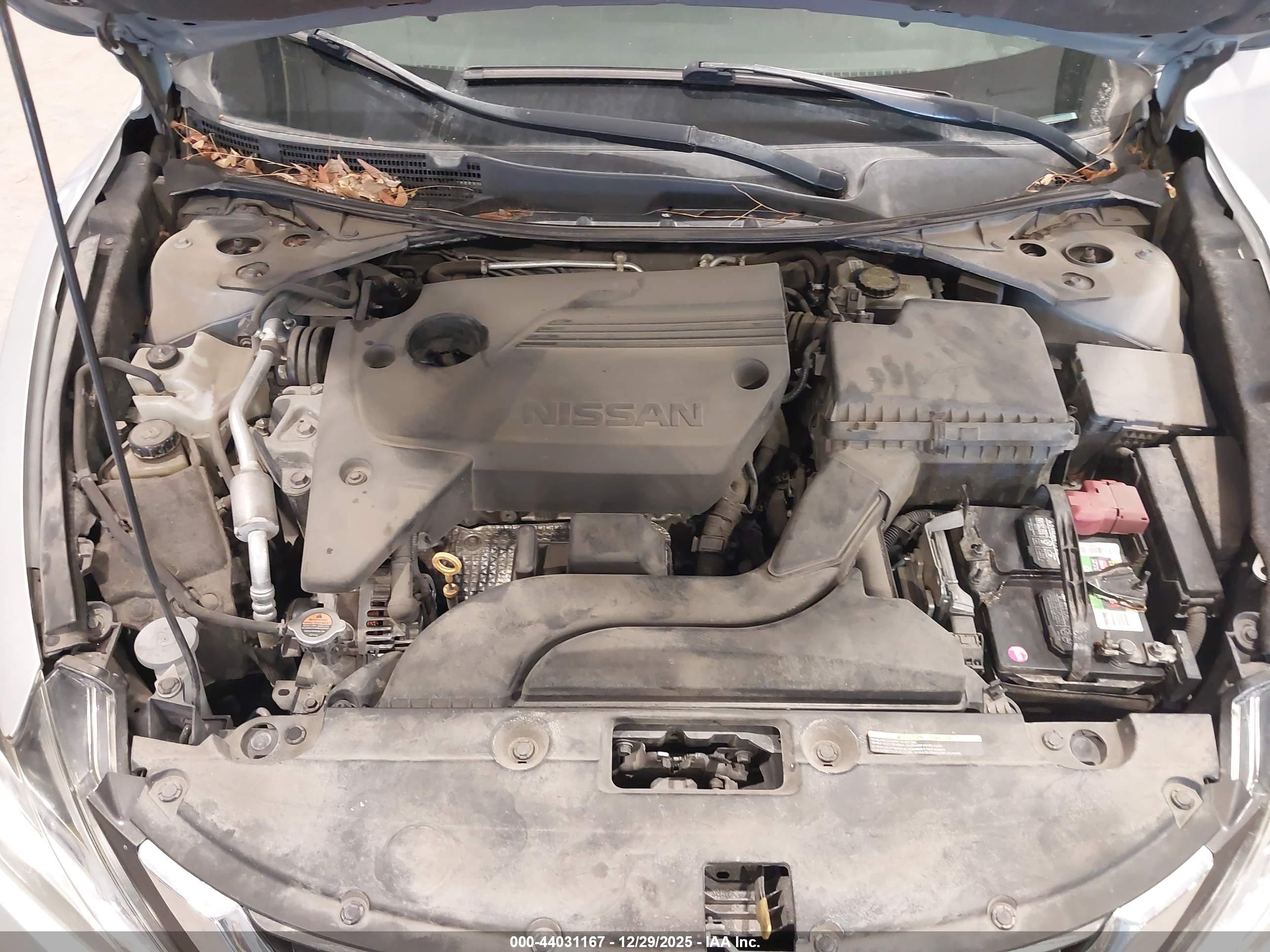 NISSAN ALTIMA image 10