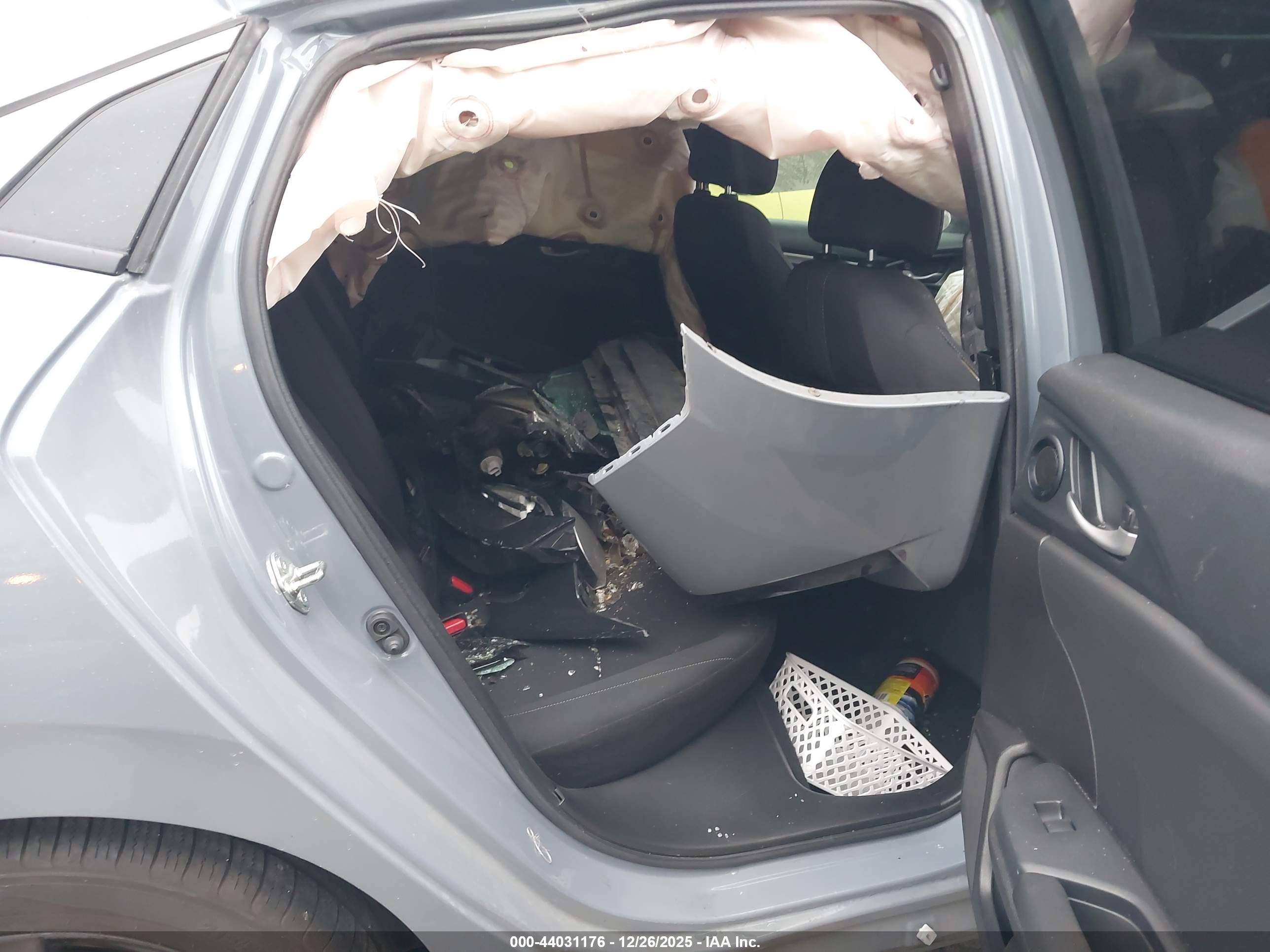 HONDA CIVIC image 8