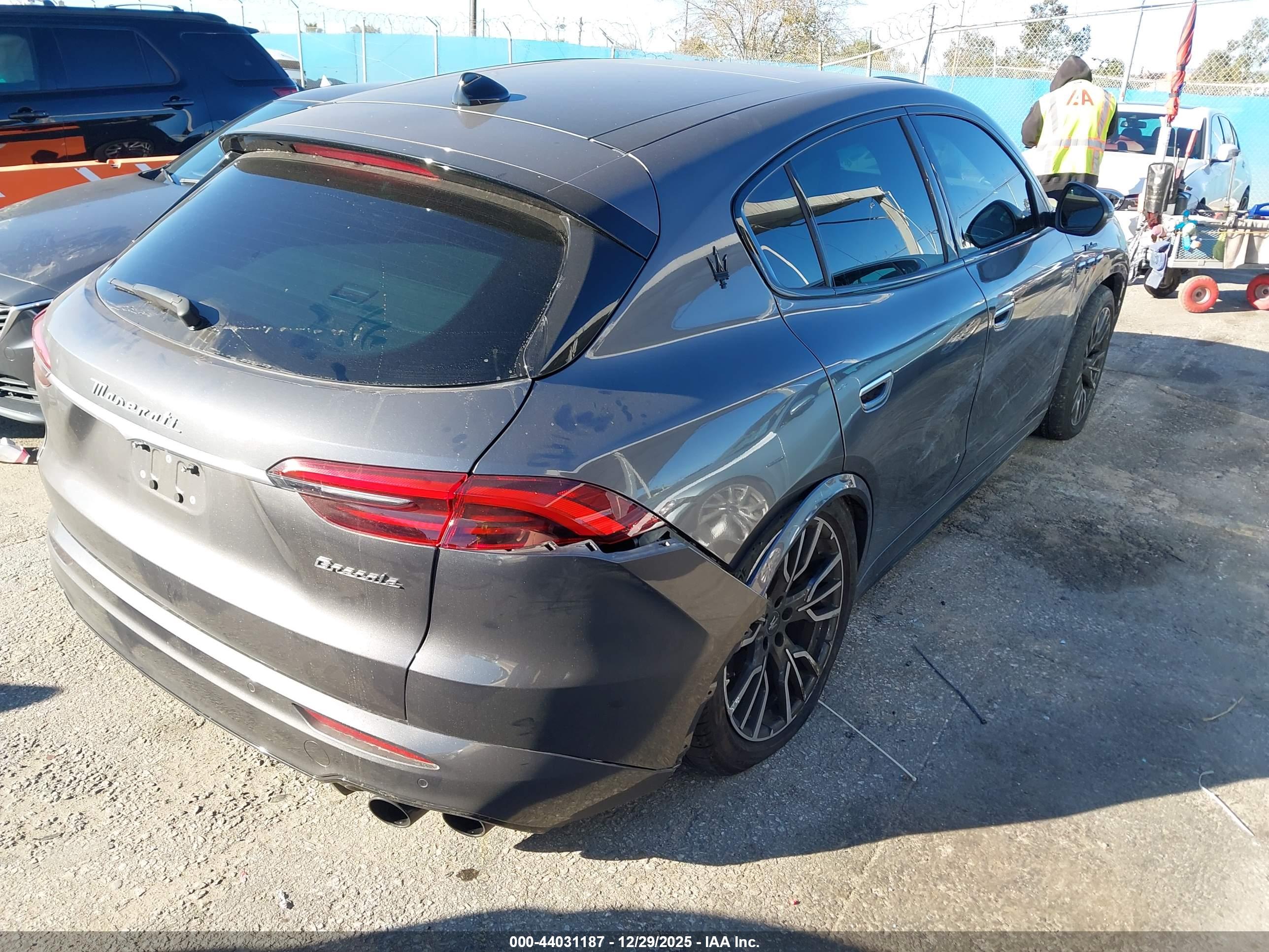 MASERATI GRECALE image 4