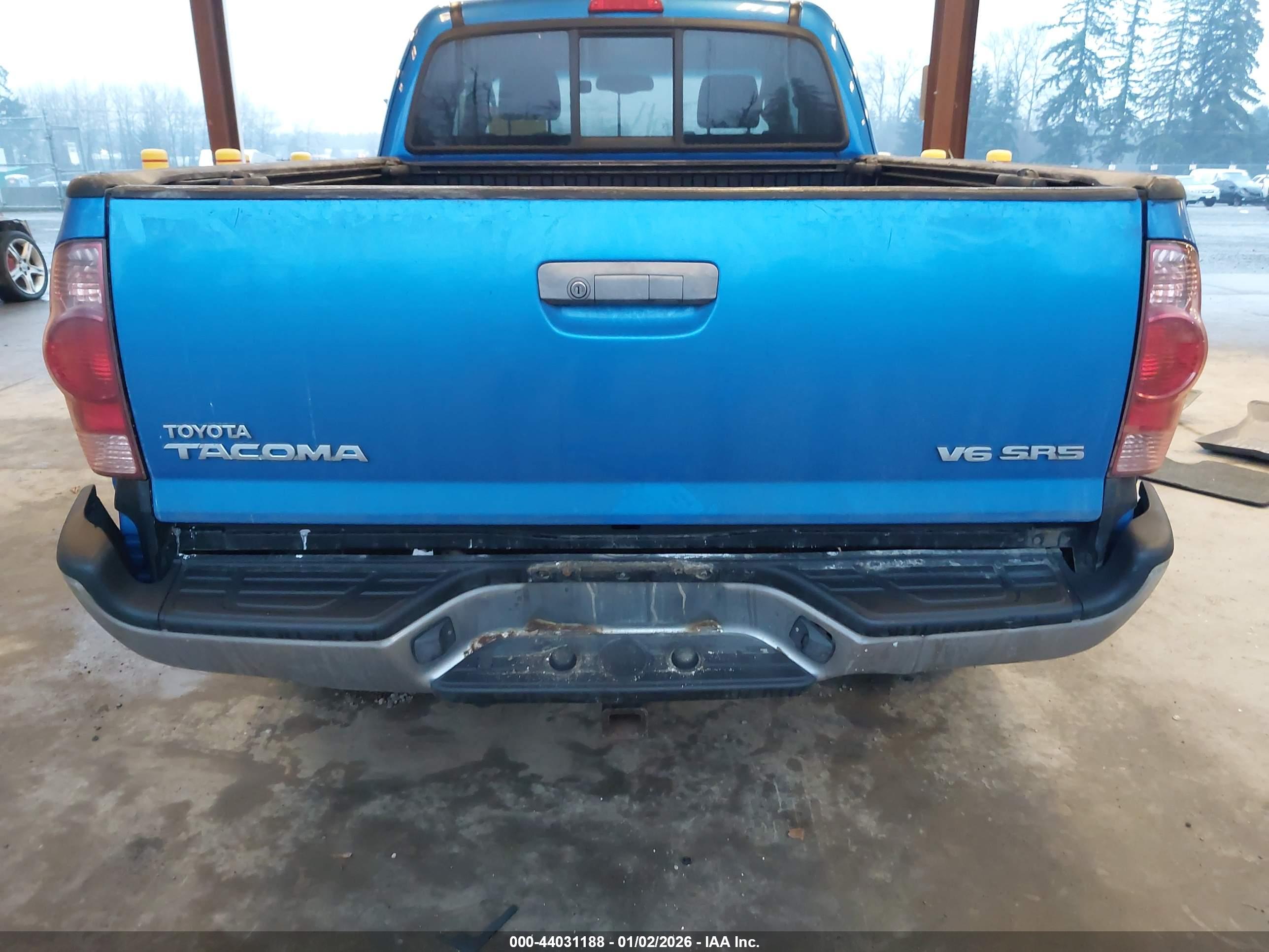TOYOTA TACOMA image 6