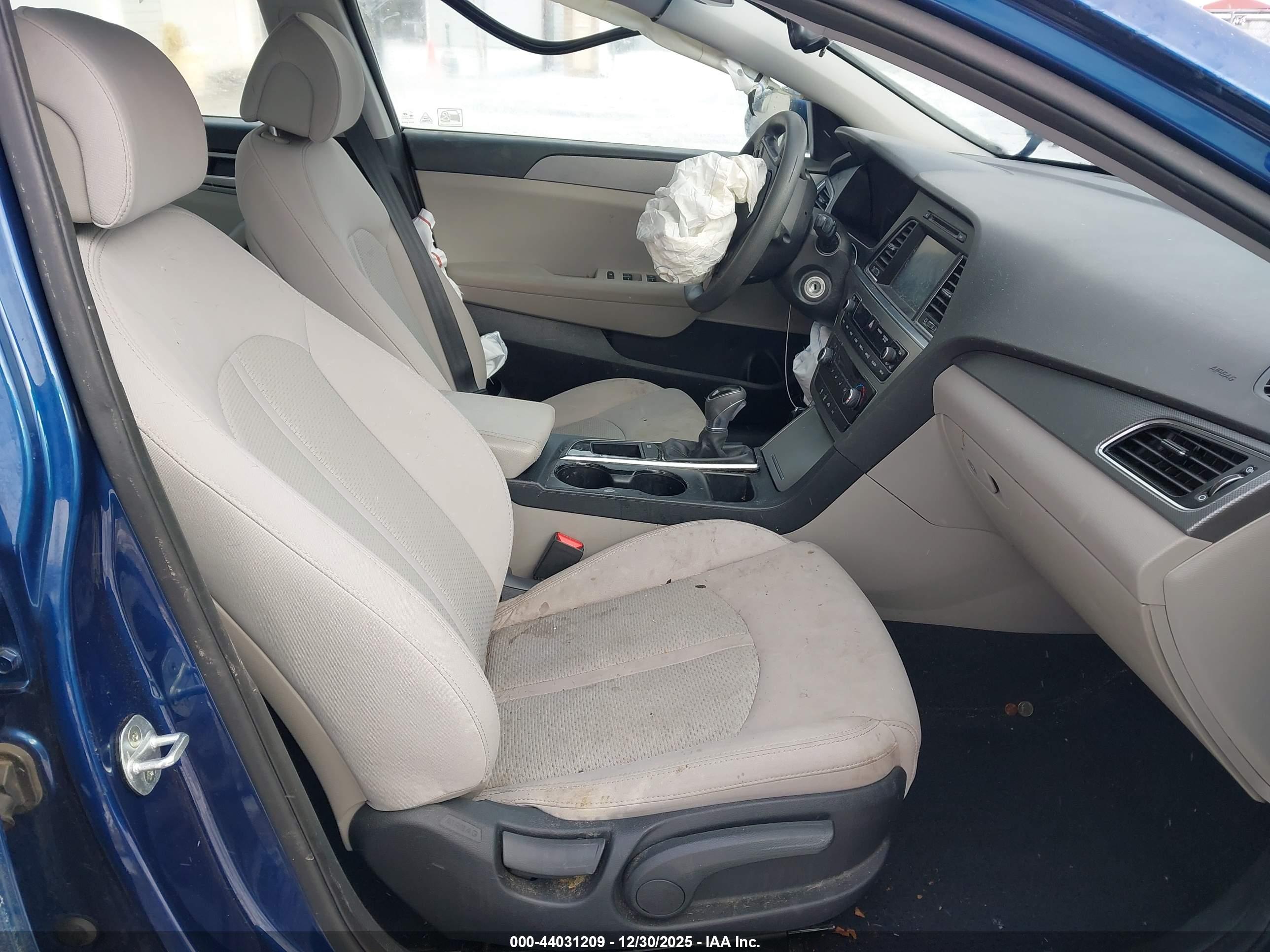 HYUNDAI SONATA image 5