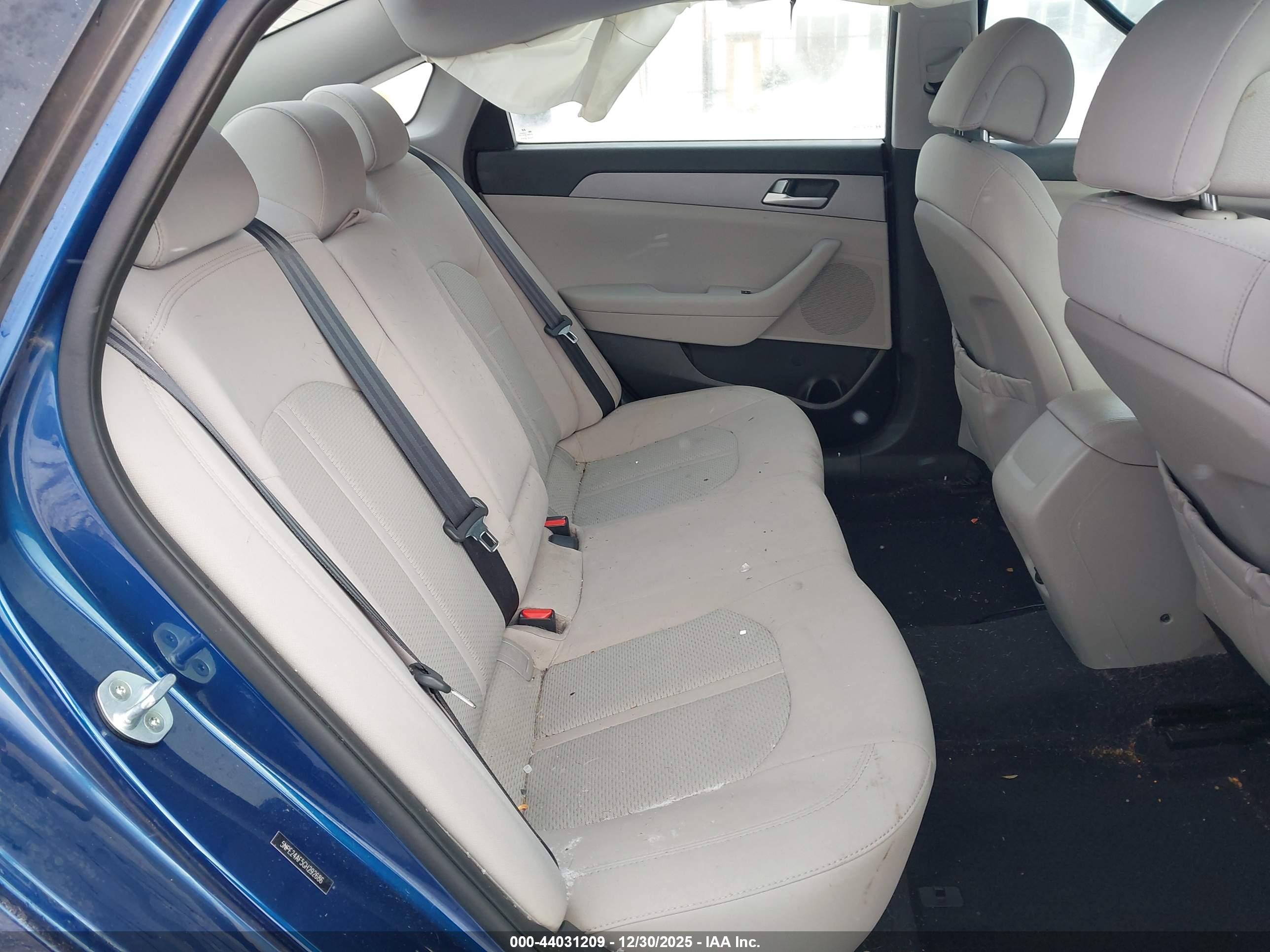 HYUNDAI SONATA image 8