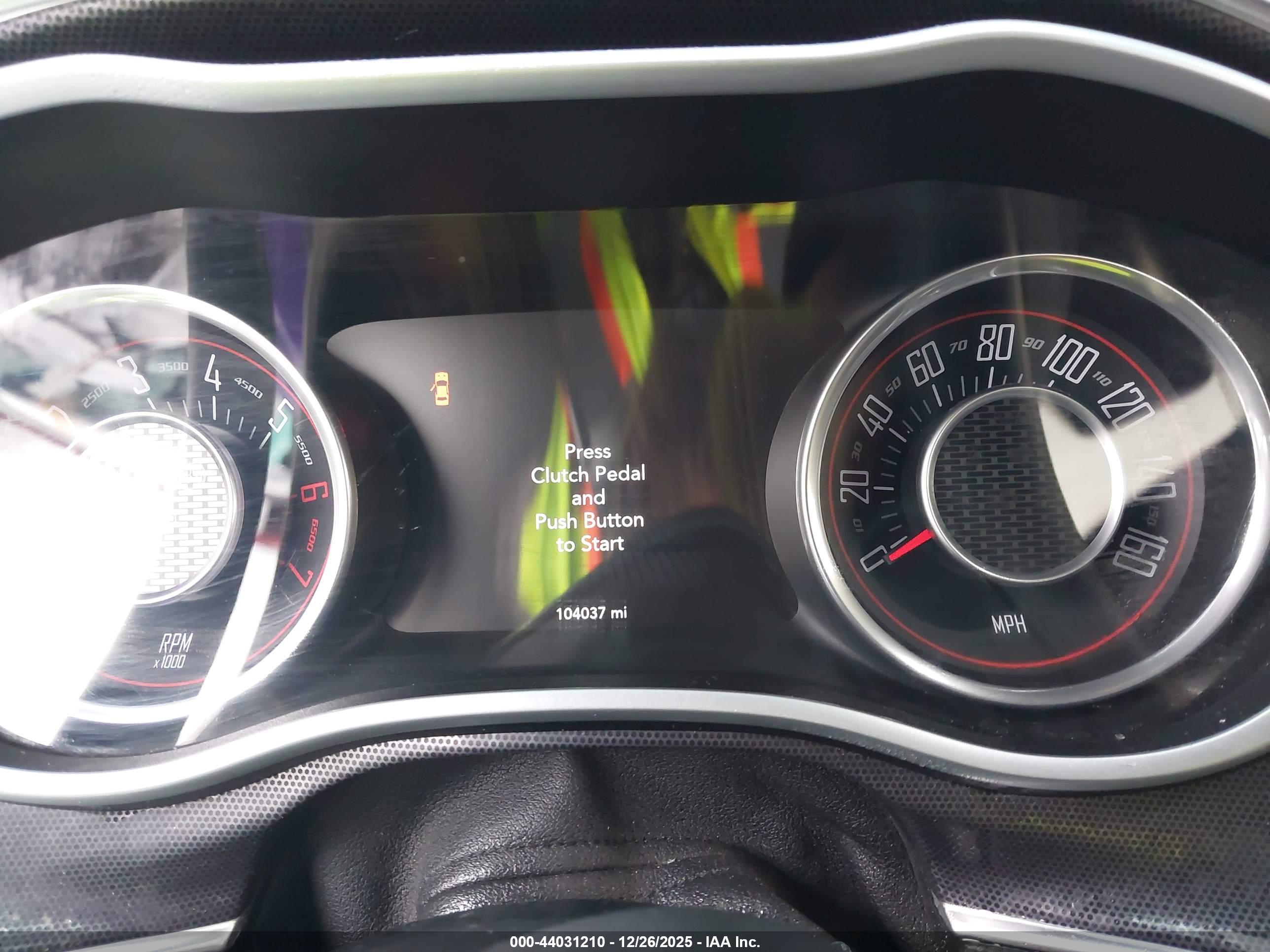 DODGE CHALLENGER image 7