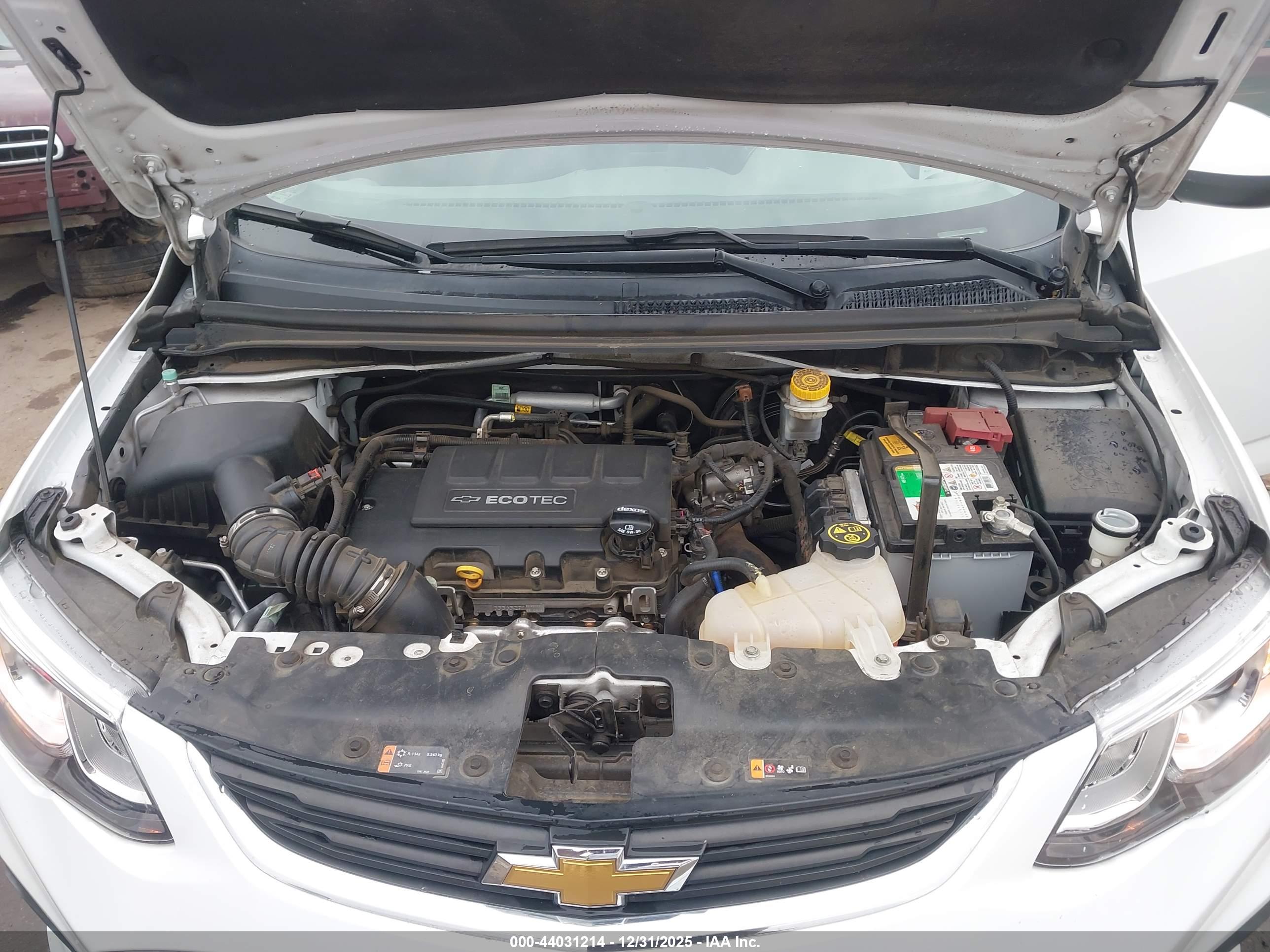 CHEVROLET SONIC image 10
