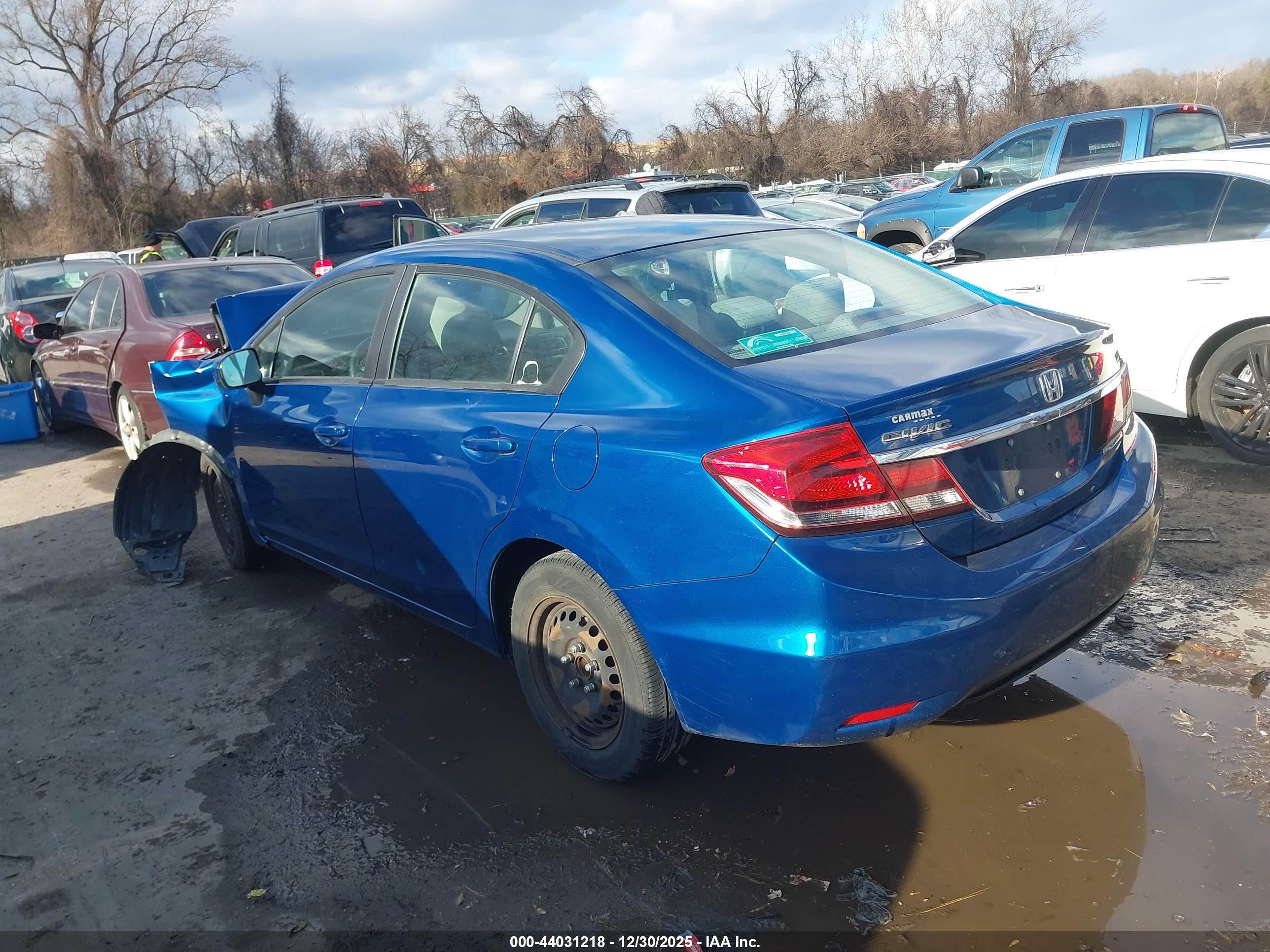 HONDA CIVIC image 3