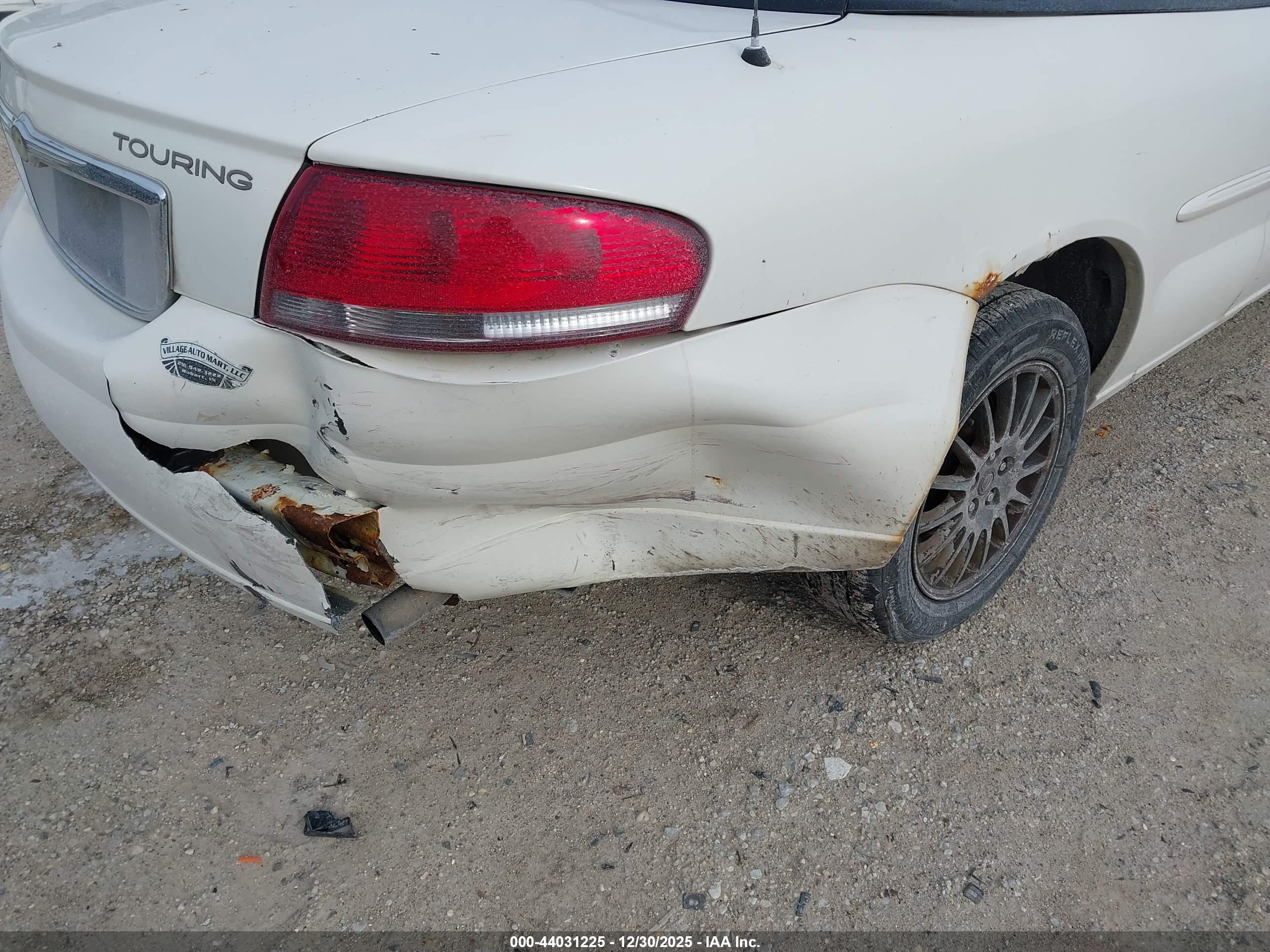 CHRYSLER SEBRING image 6