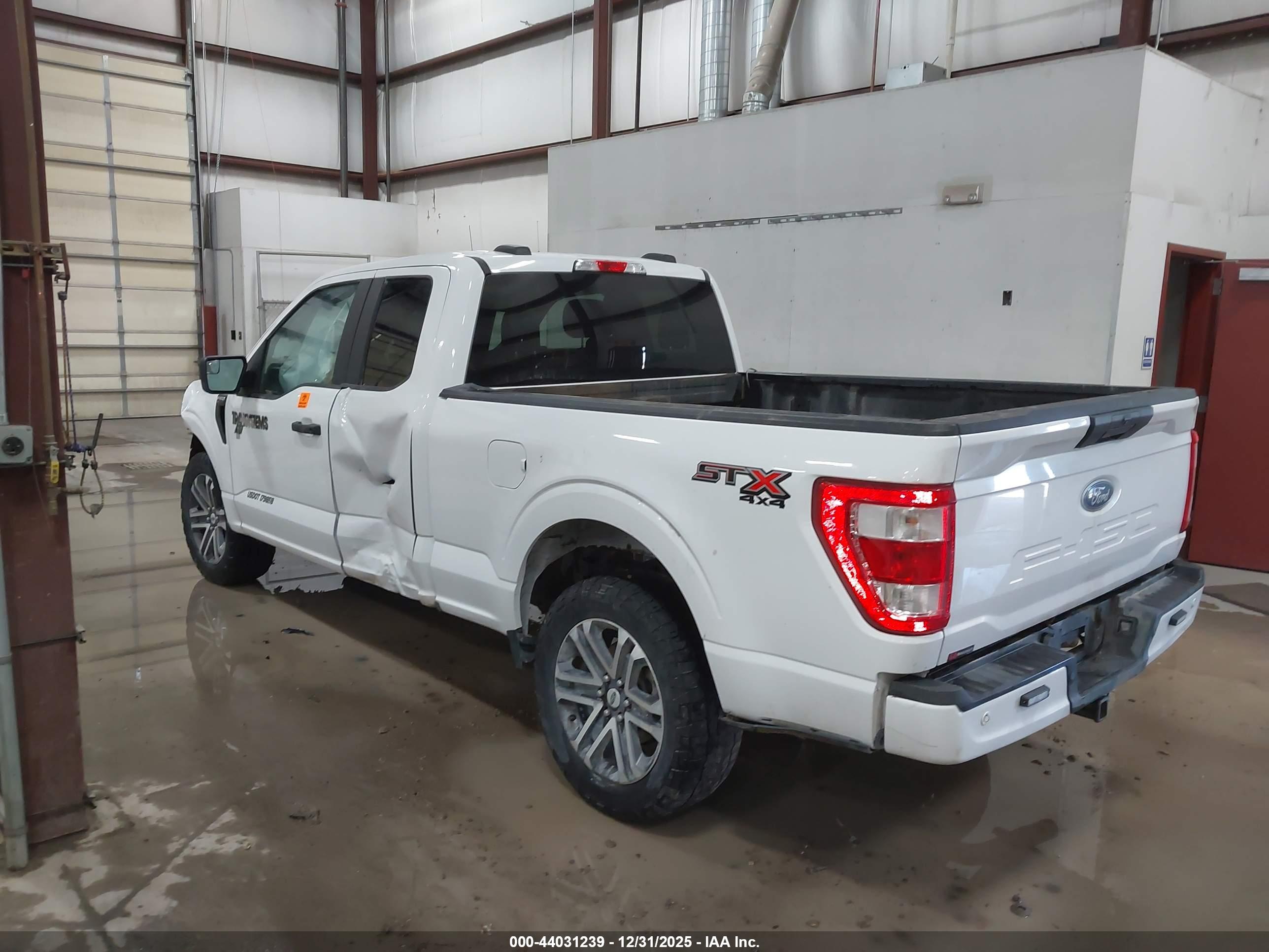 FORD F-150 image 3