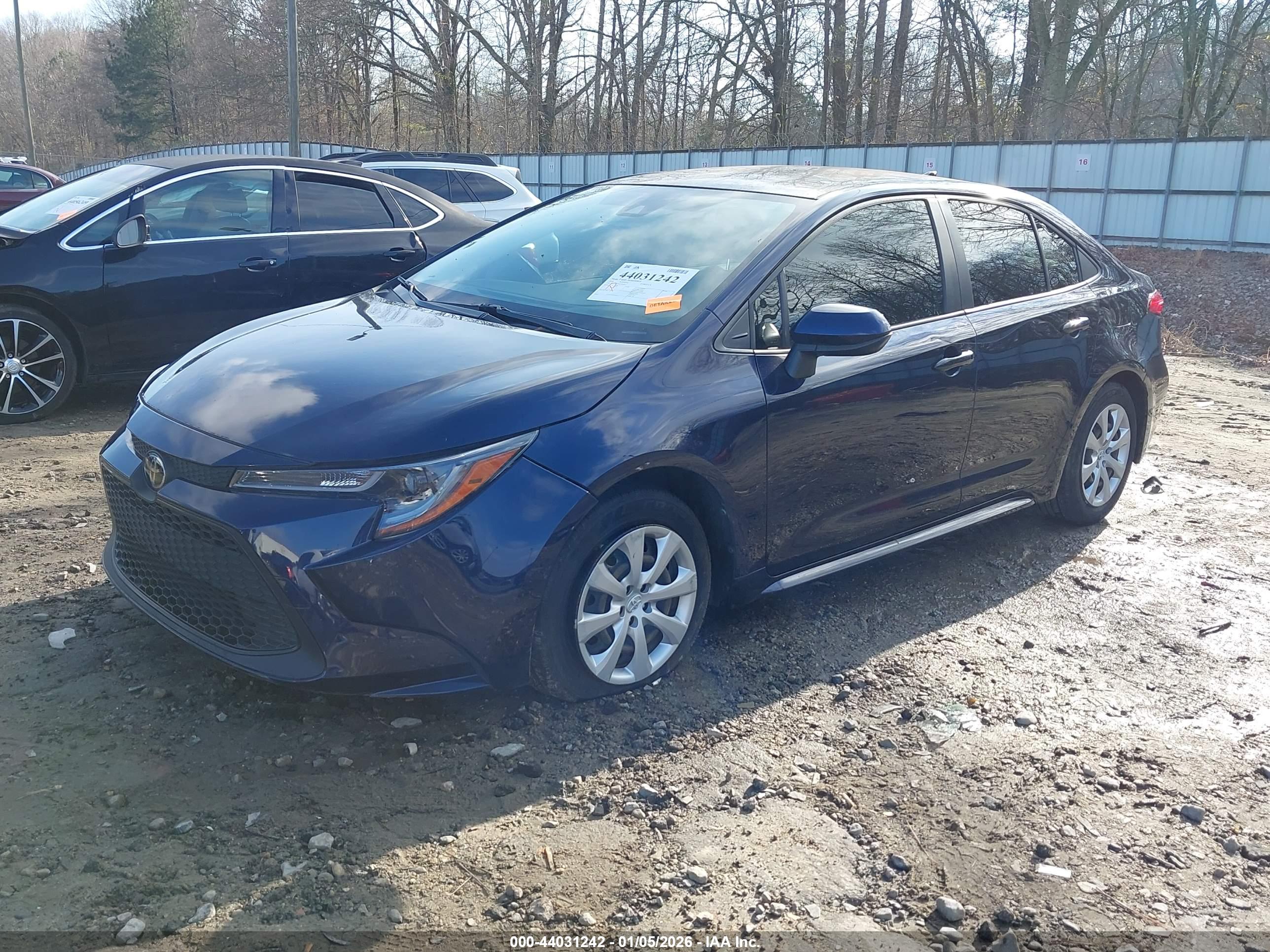 TOYOTA COROLLA image 2