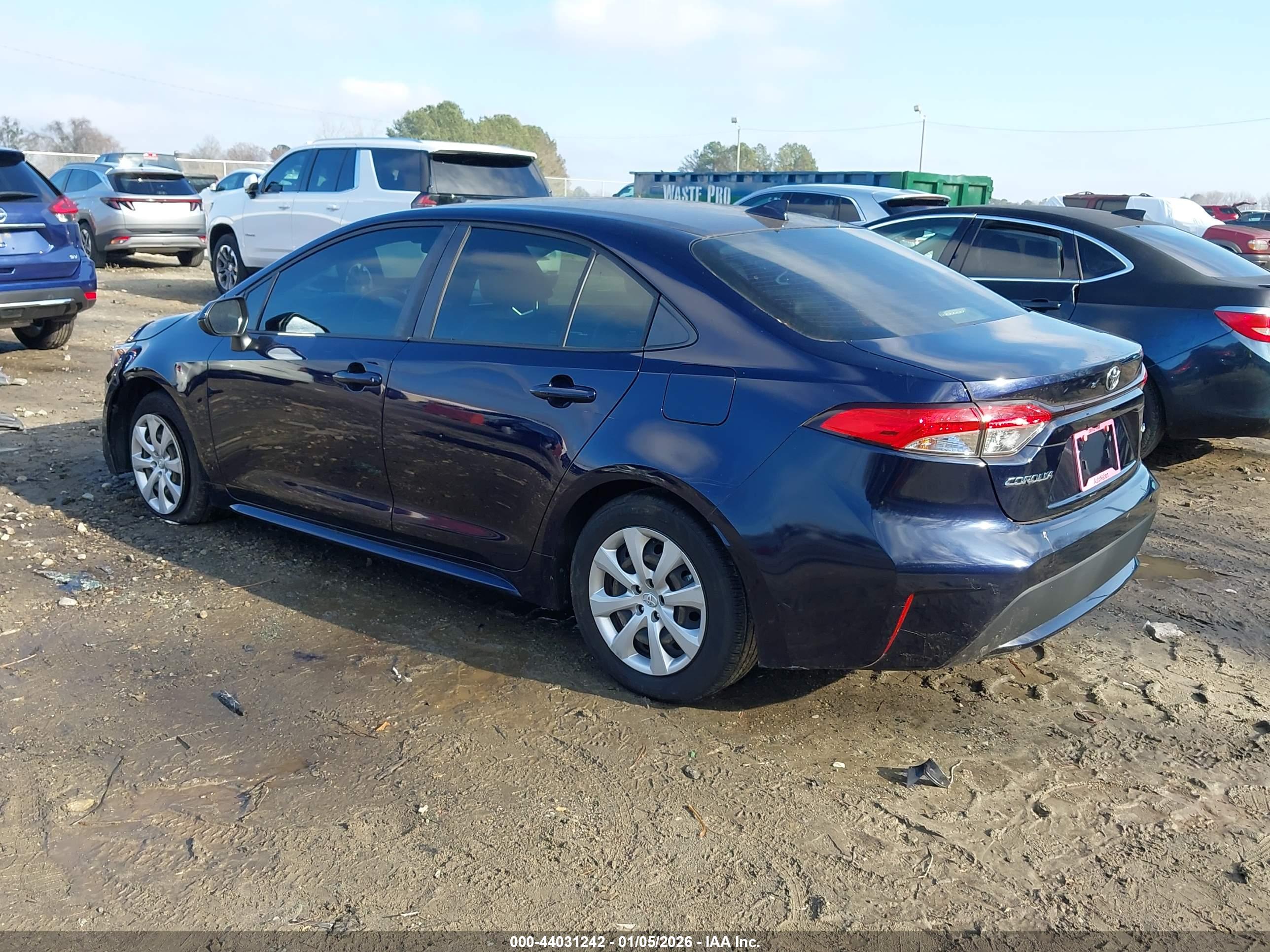 TOYOTA COROLLA image 3