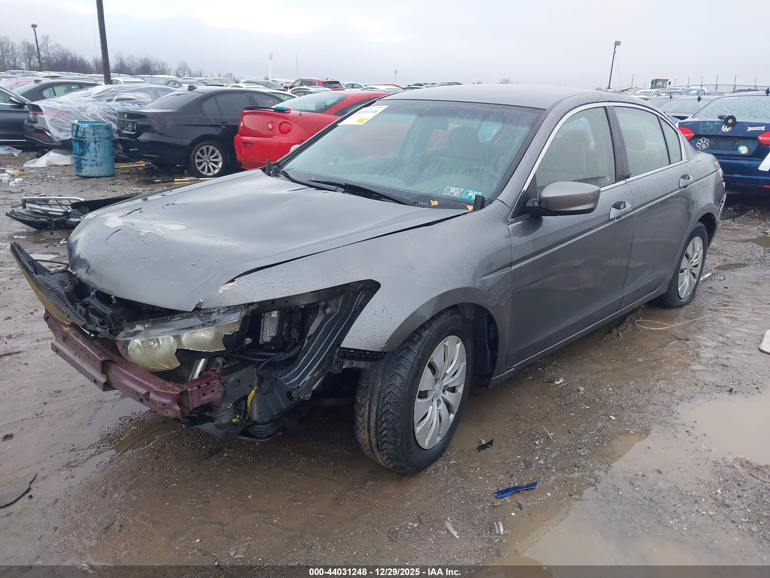 HONDA ACCORD image 2