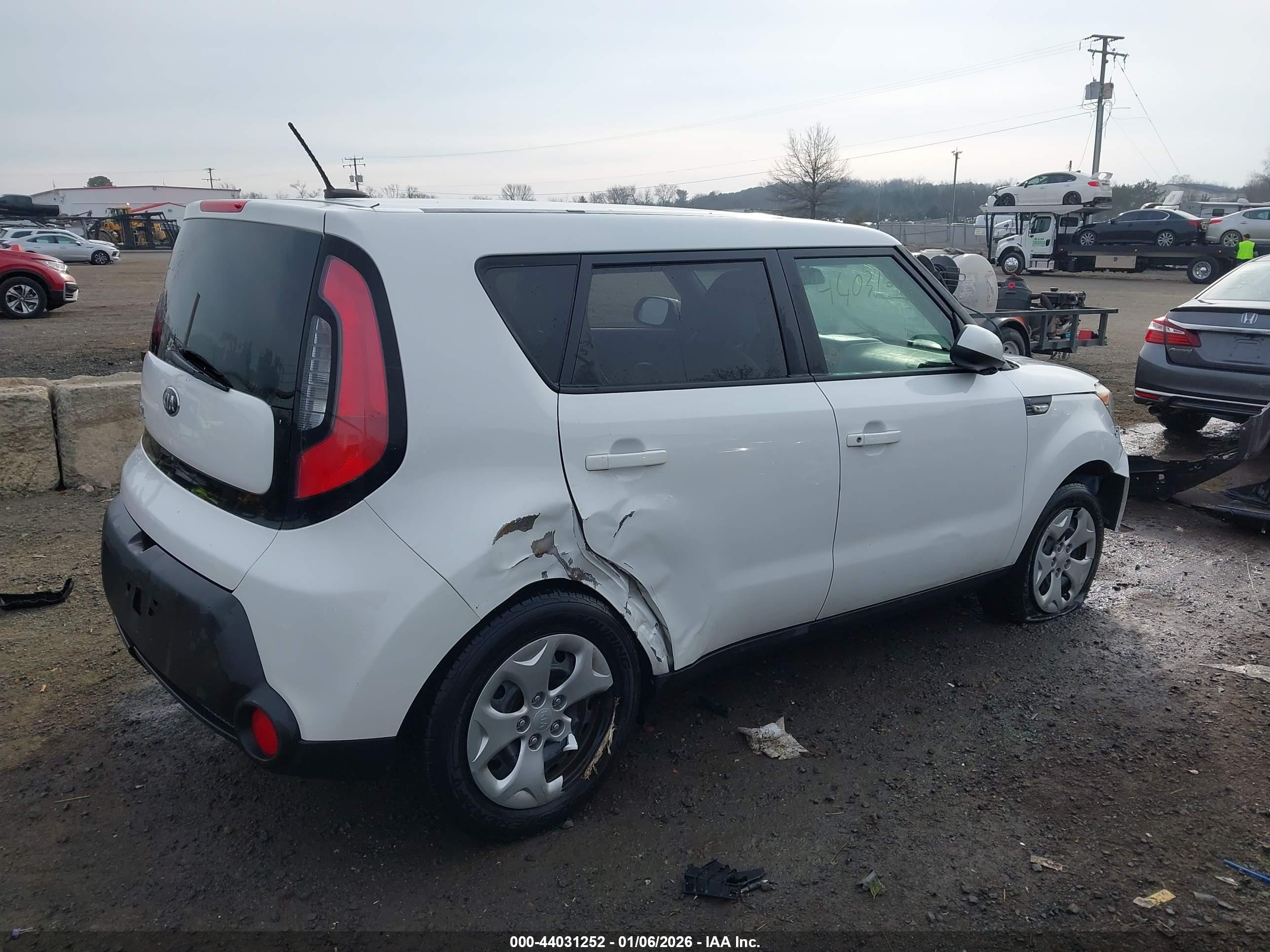 KIA SOUL image 4