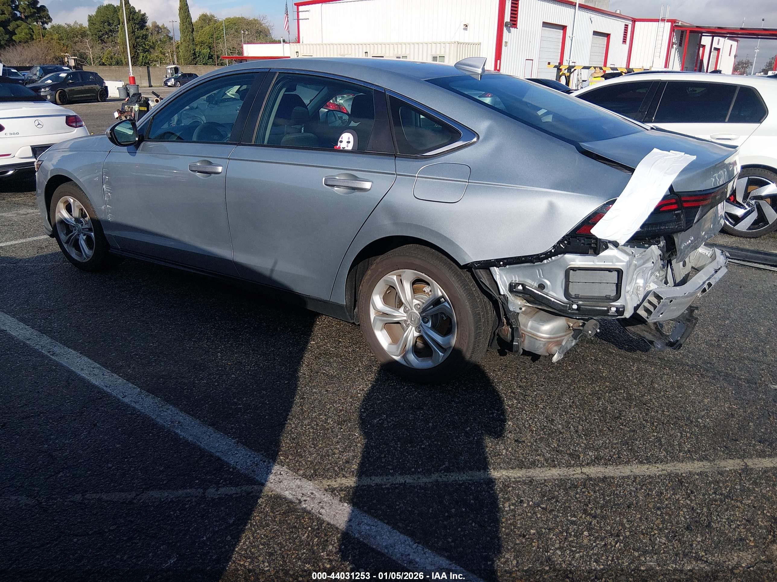 HONDA ACCORD image 3
