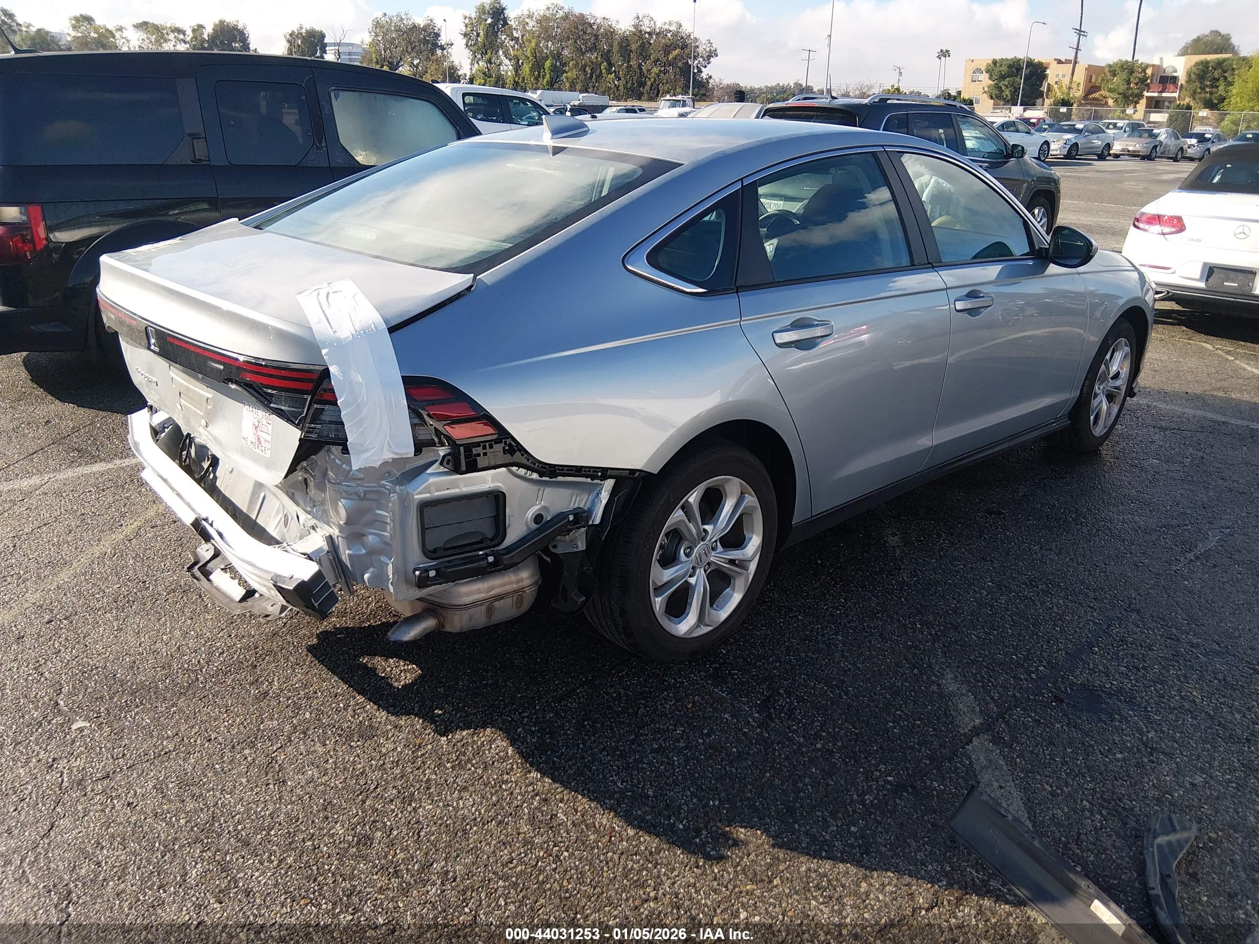 HONDA ACCORD image 4