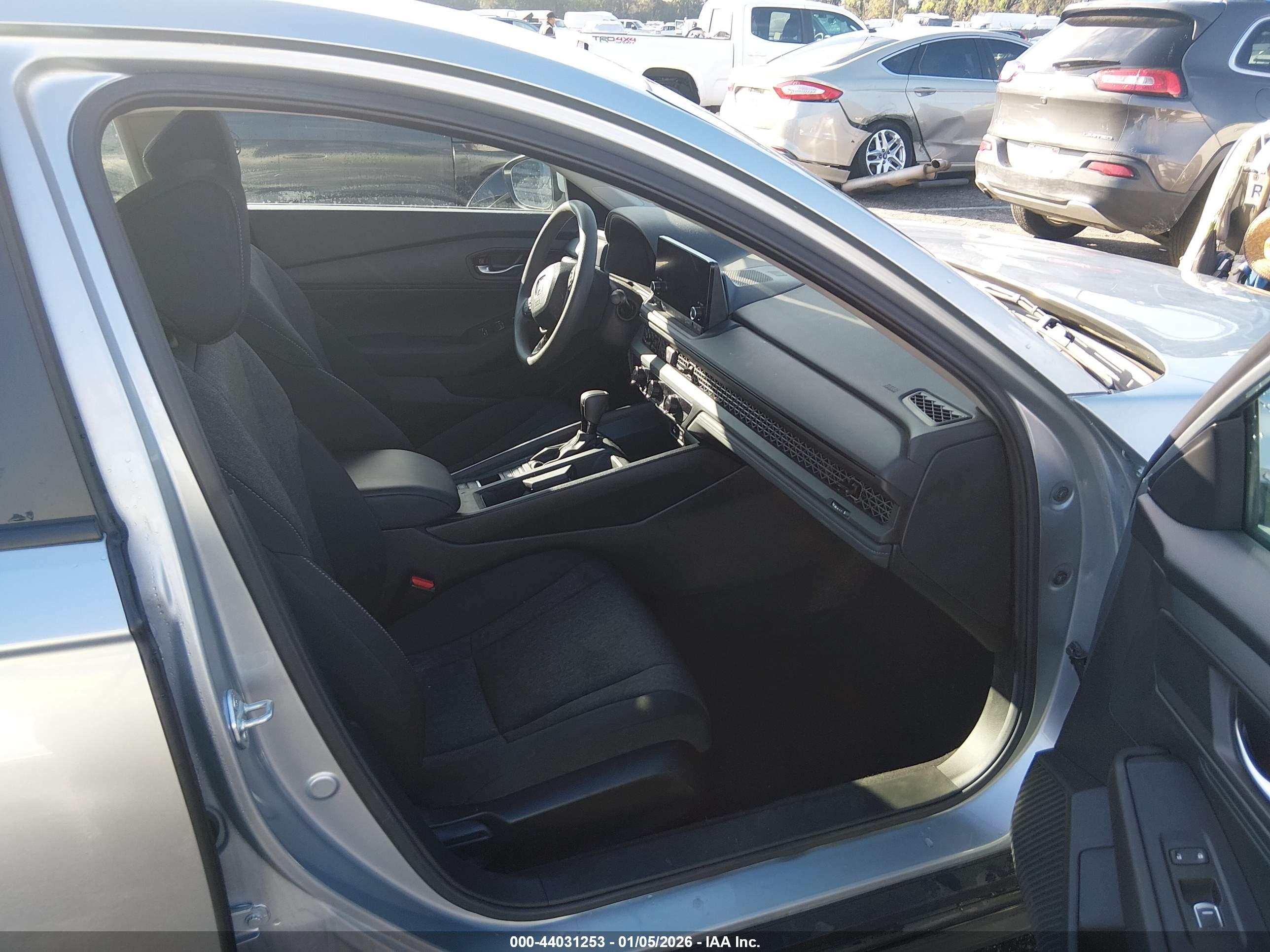 HONDA ACCORD image 5
