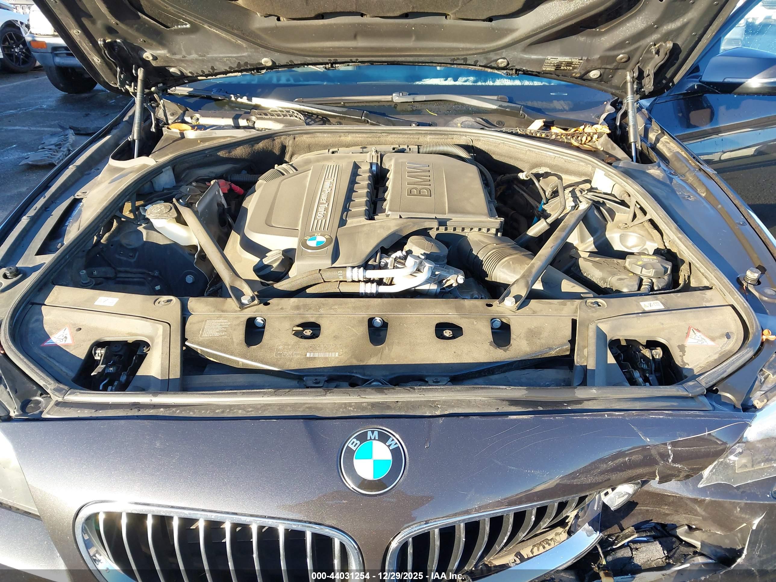 BMW 535I image 10