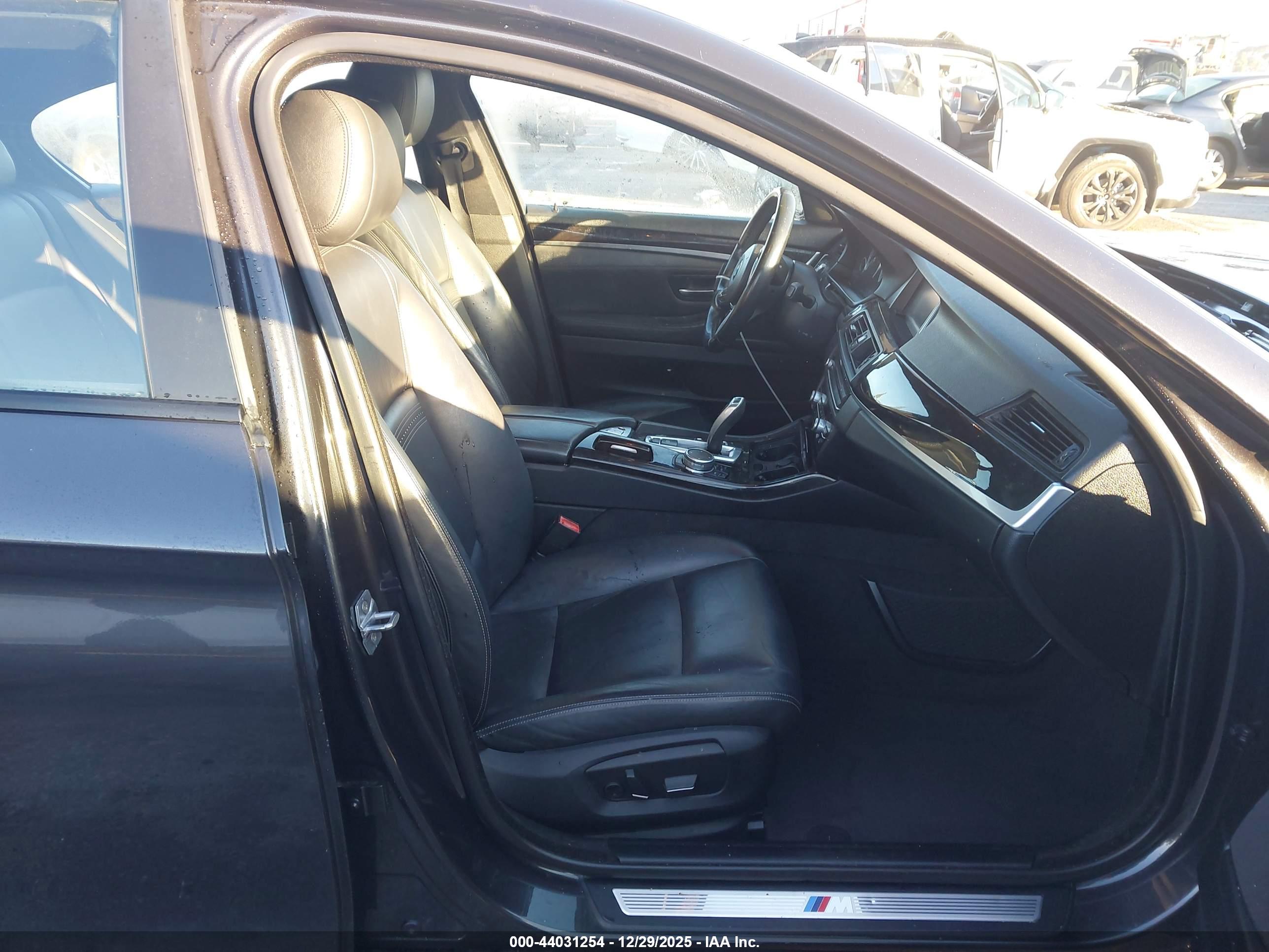 BMW 535I image 5