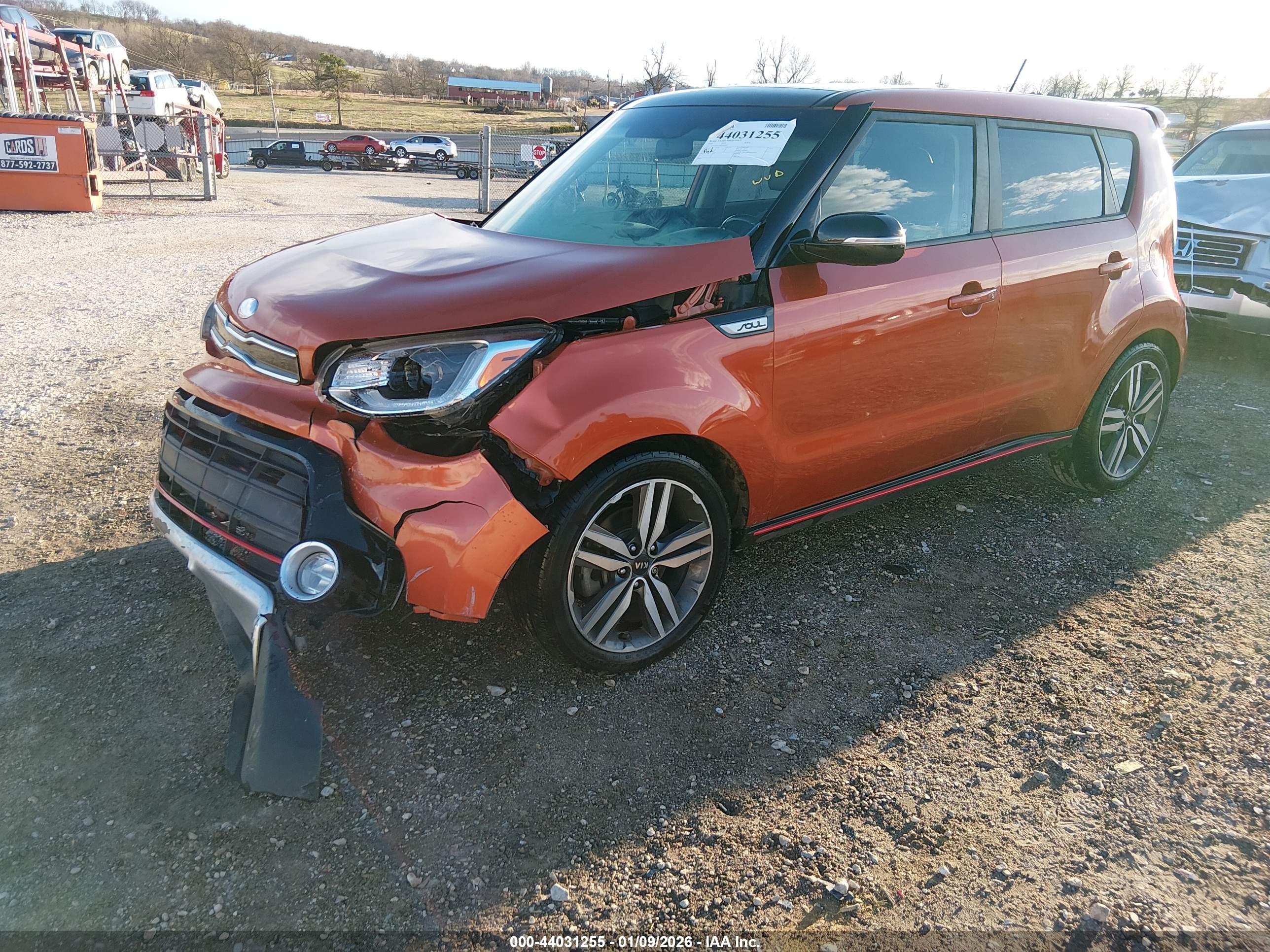 KIA SOUL image 2