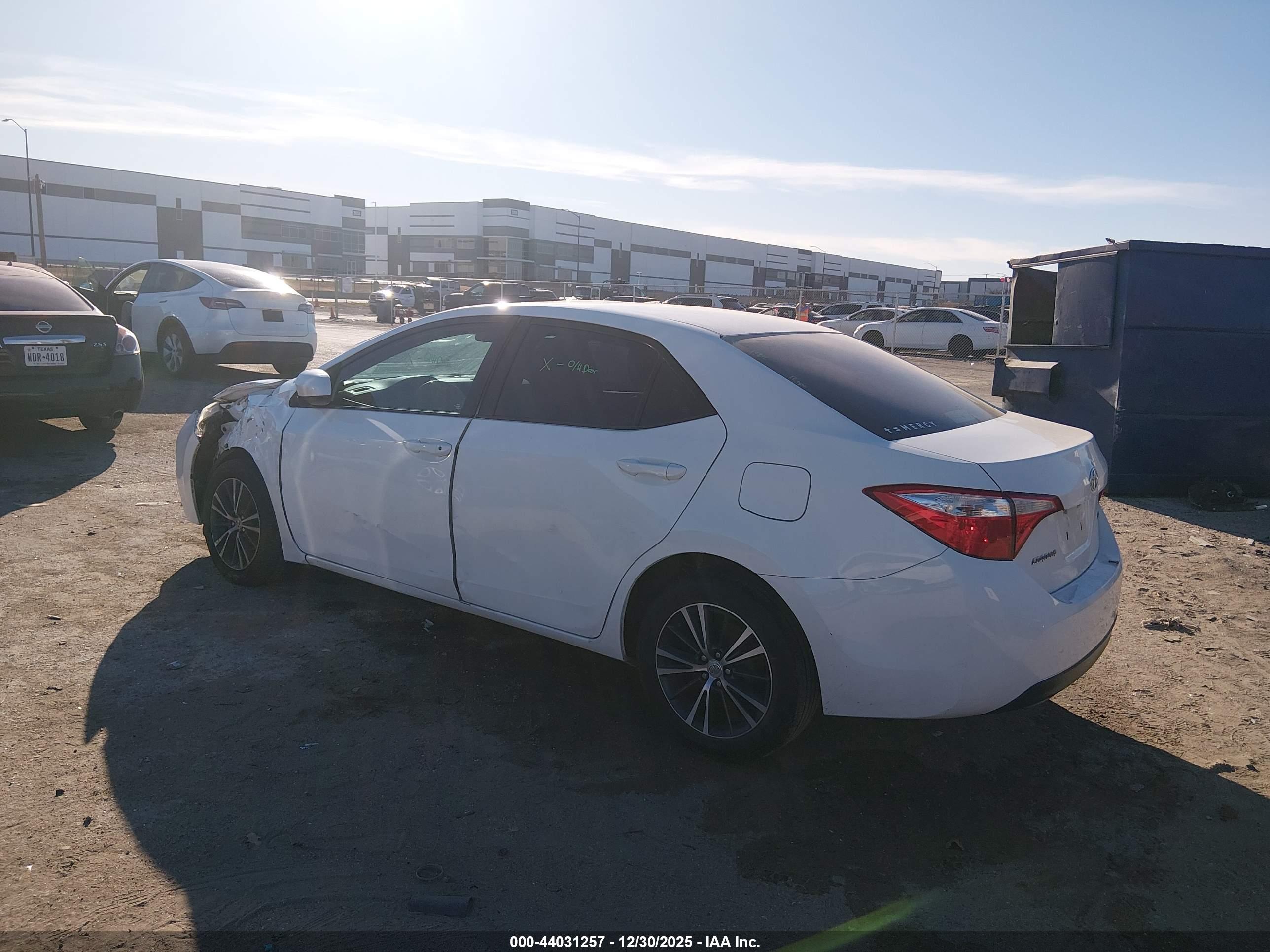 TOYOTA COROLLA image 3