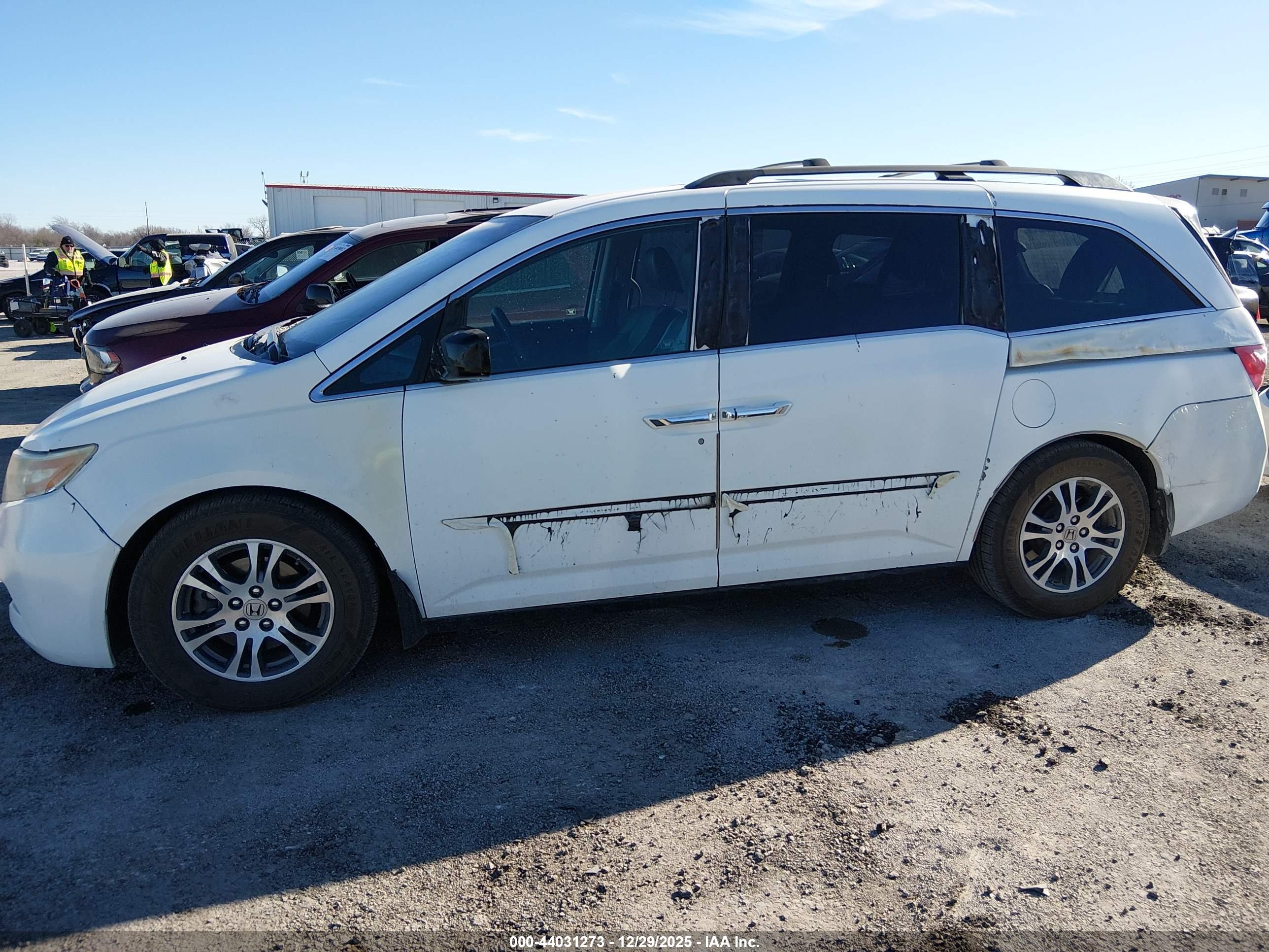 HONDA ODYSSEY image 6