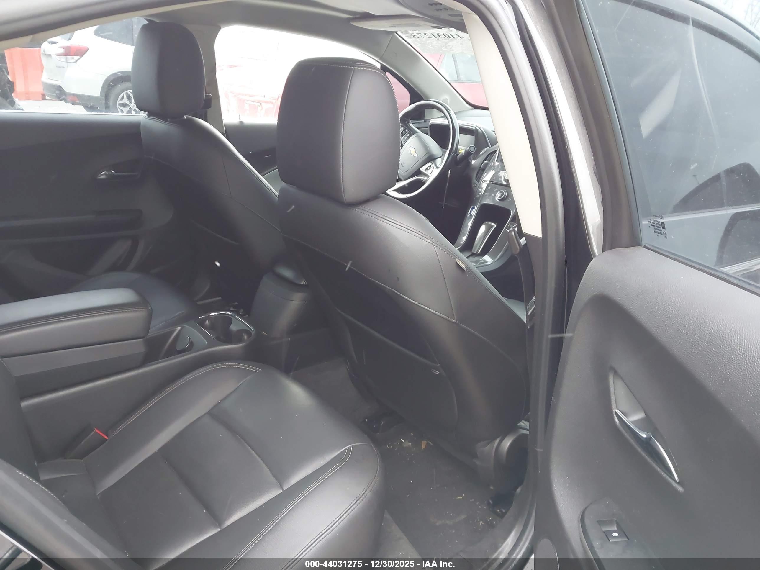 CHEVROLET VOLT image 8