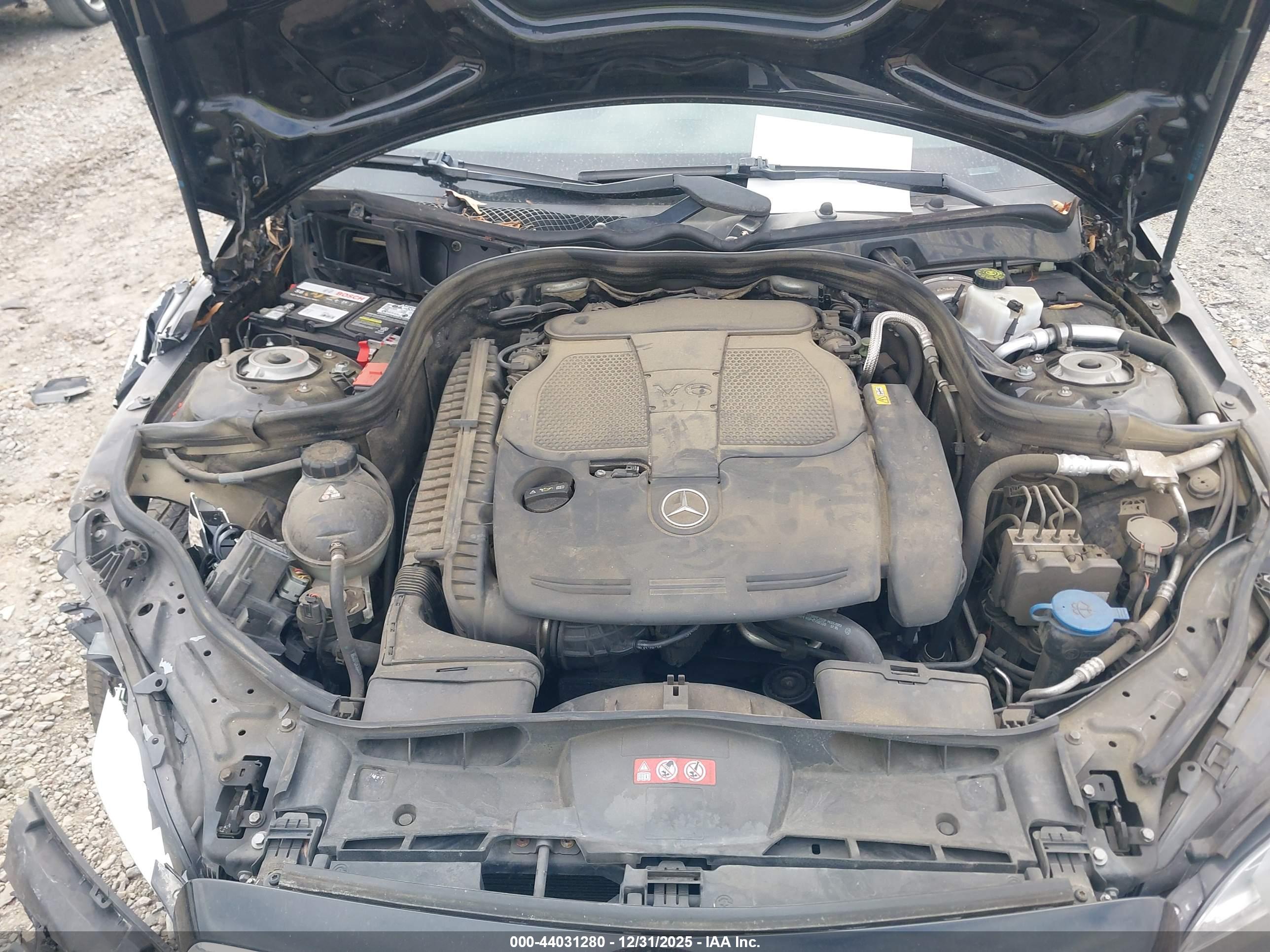 MERCEDES-BENZ E image 10