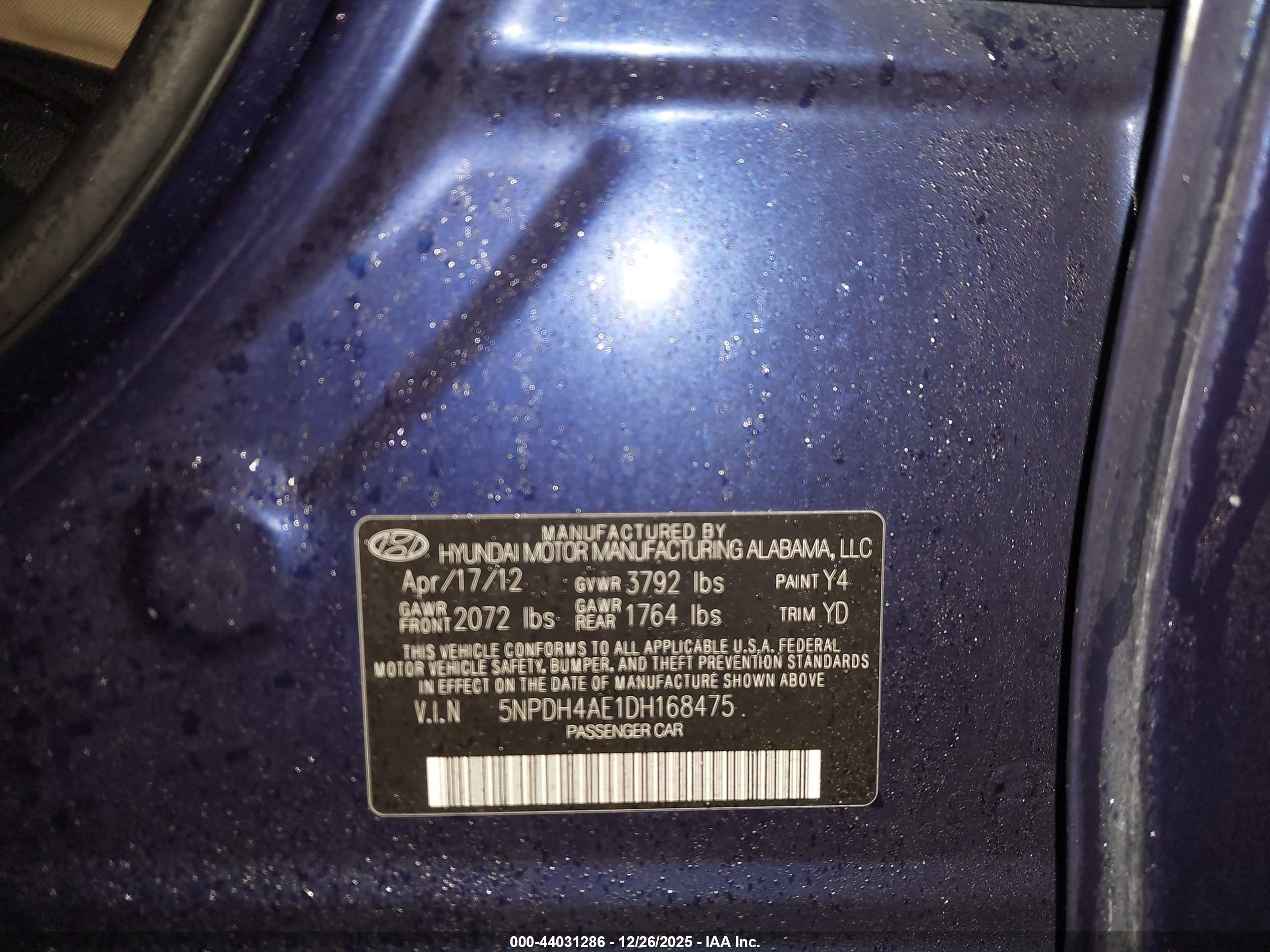 HYUNDAI ELANTRA image 9