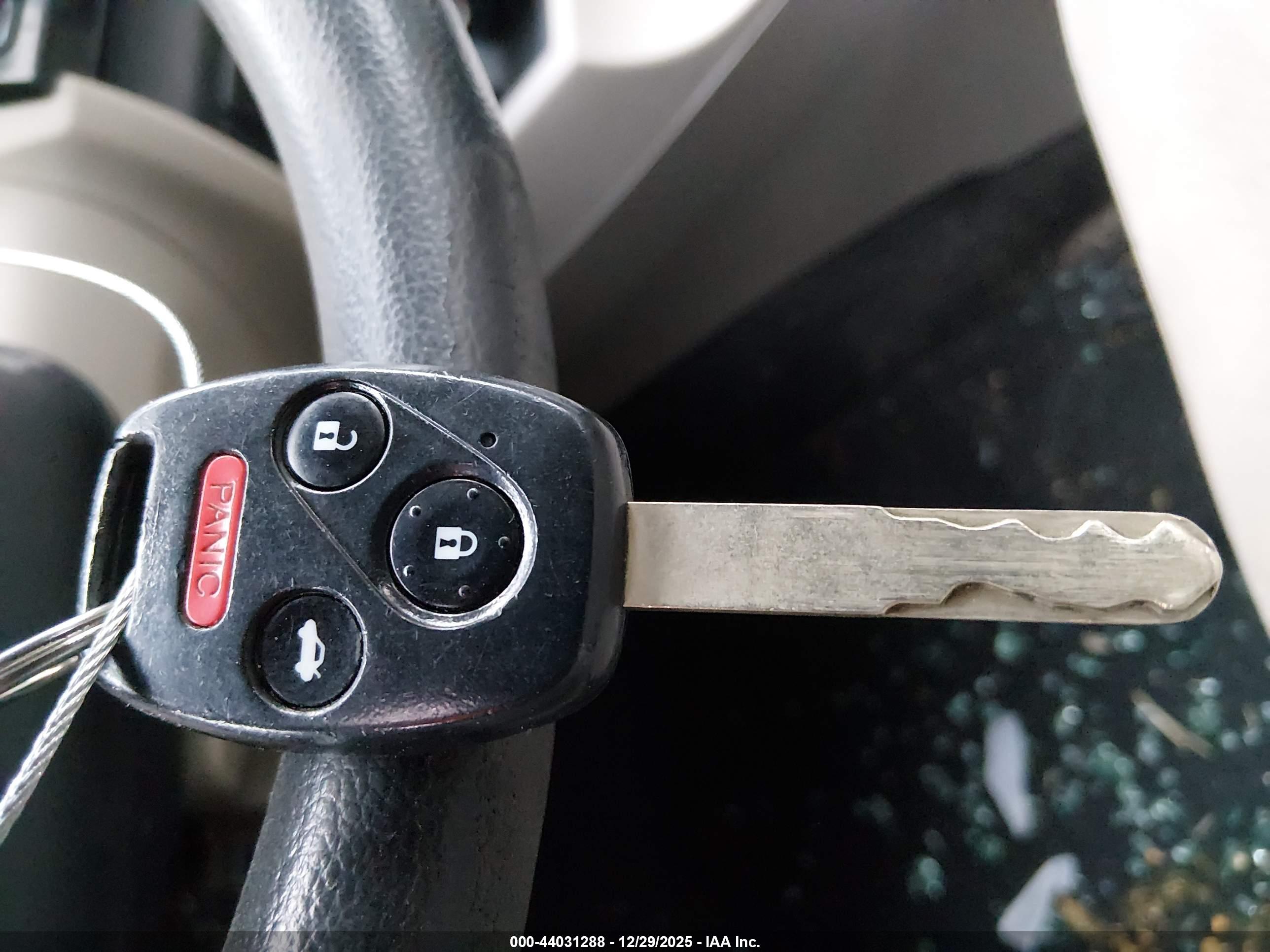 HONDA CIVIC image 11