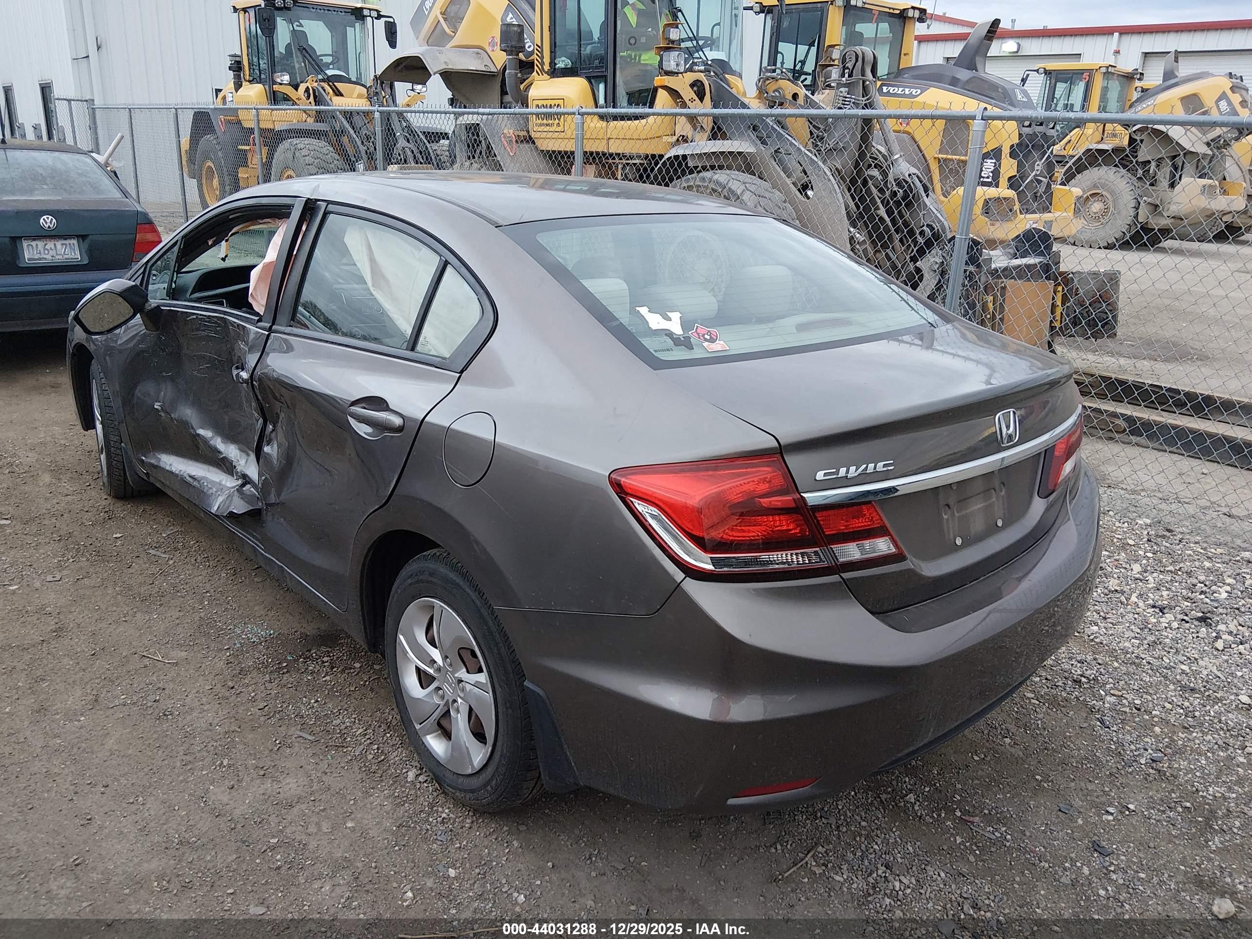 HONDA CIVIC image 3