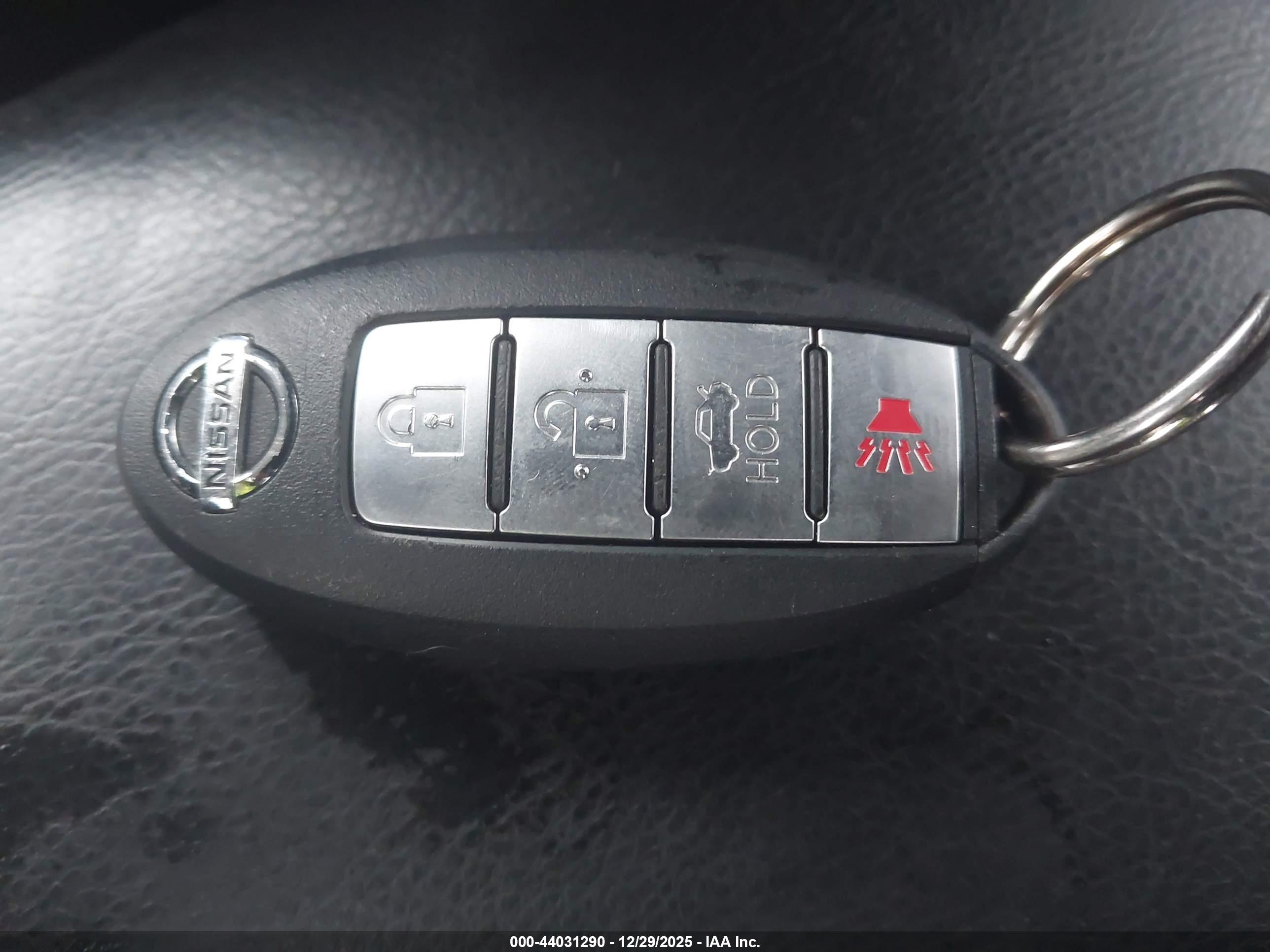 NISSAN SENTRA image 11