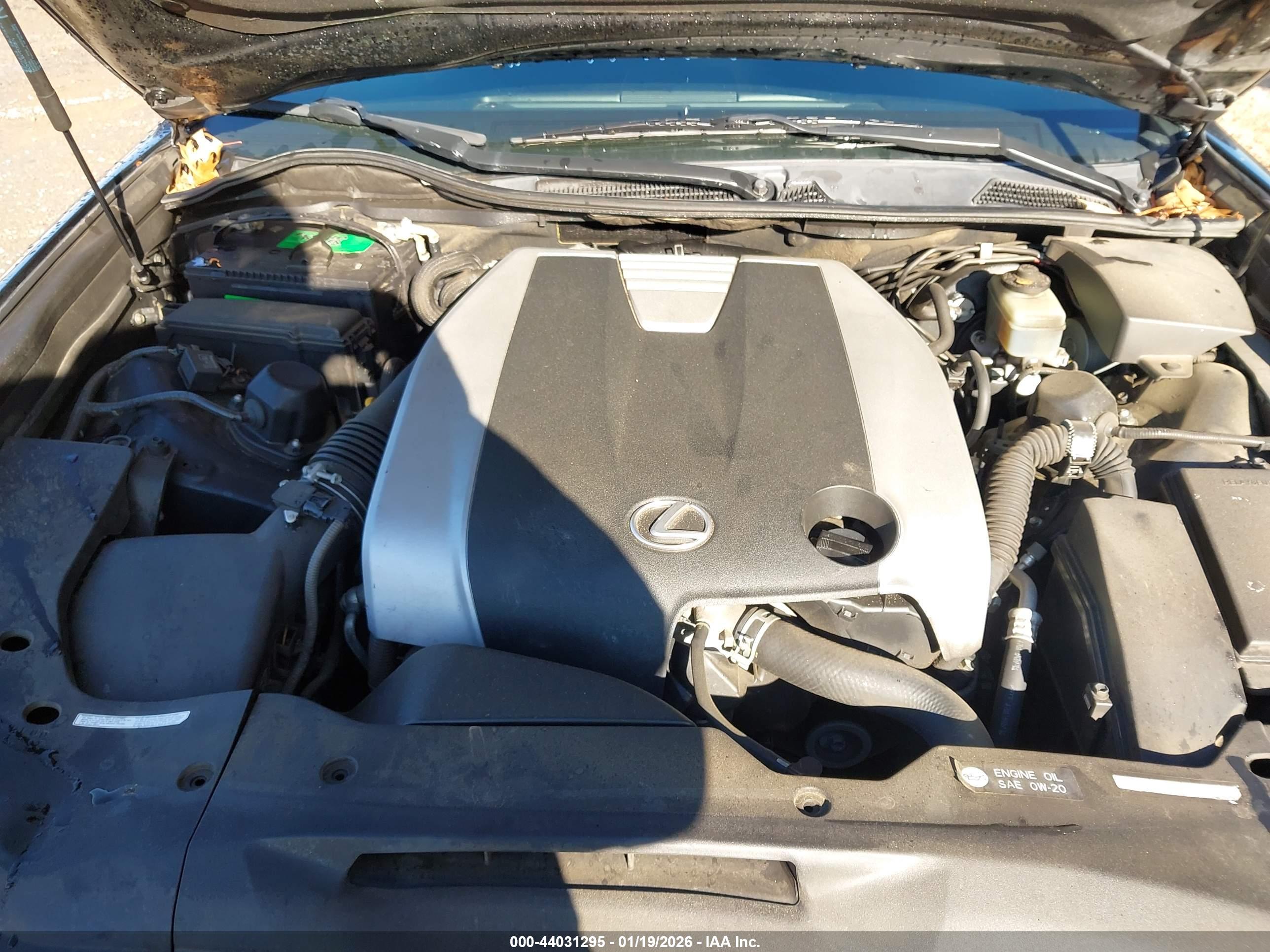 LEXUS GS image 10