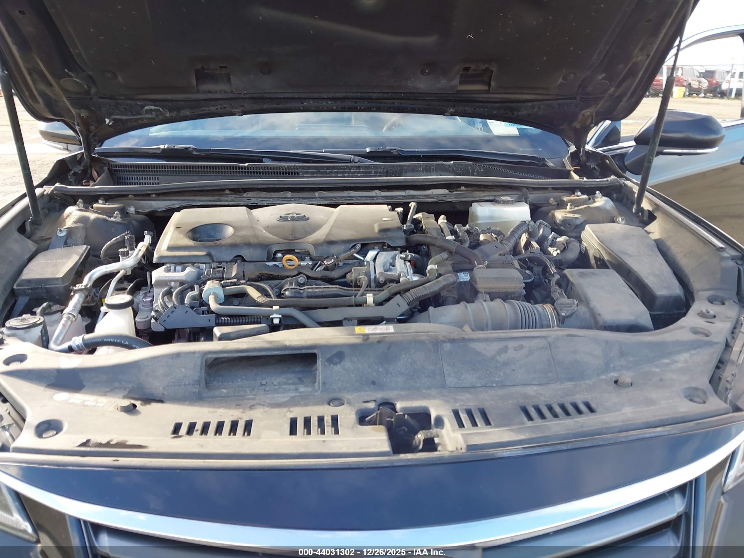 TOYOTA AVALON image 10