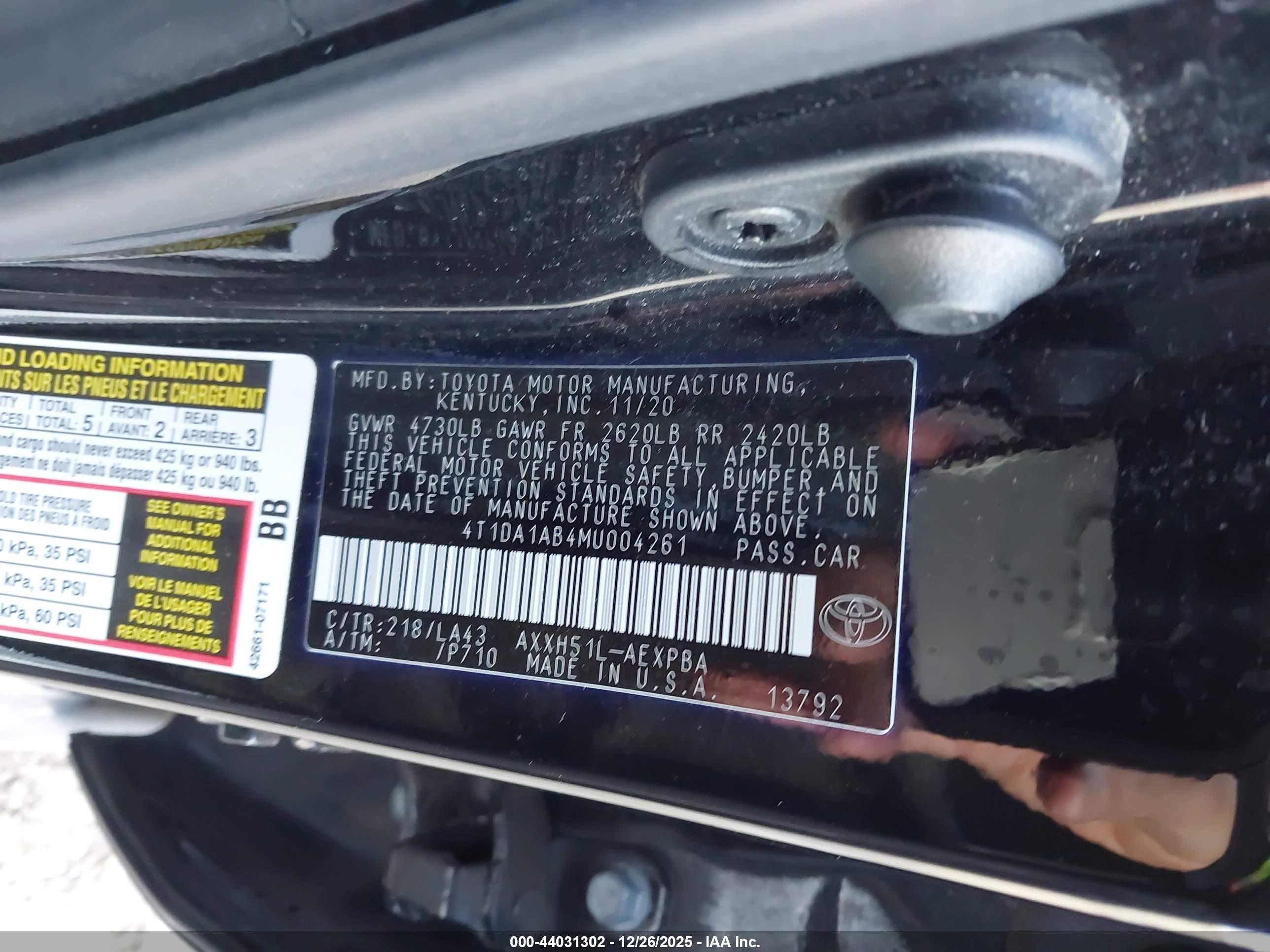 TOYOTA AVALON image 9