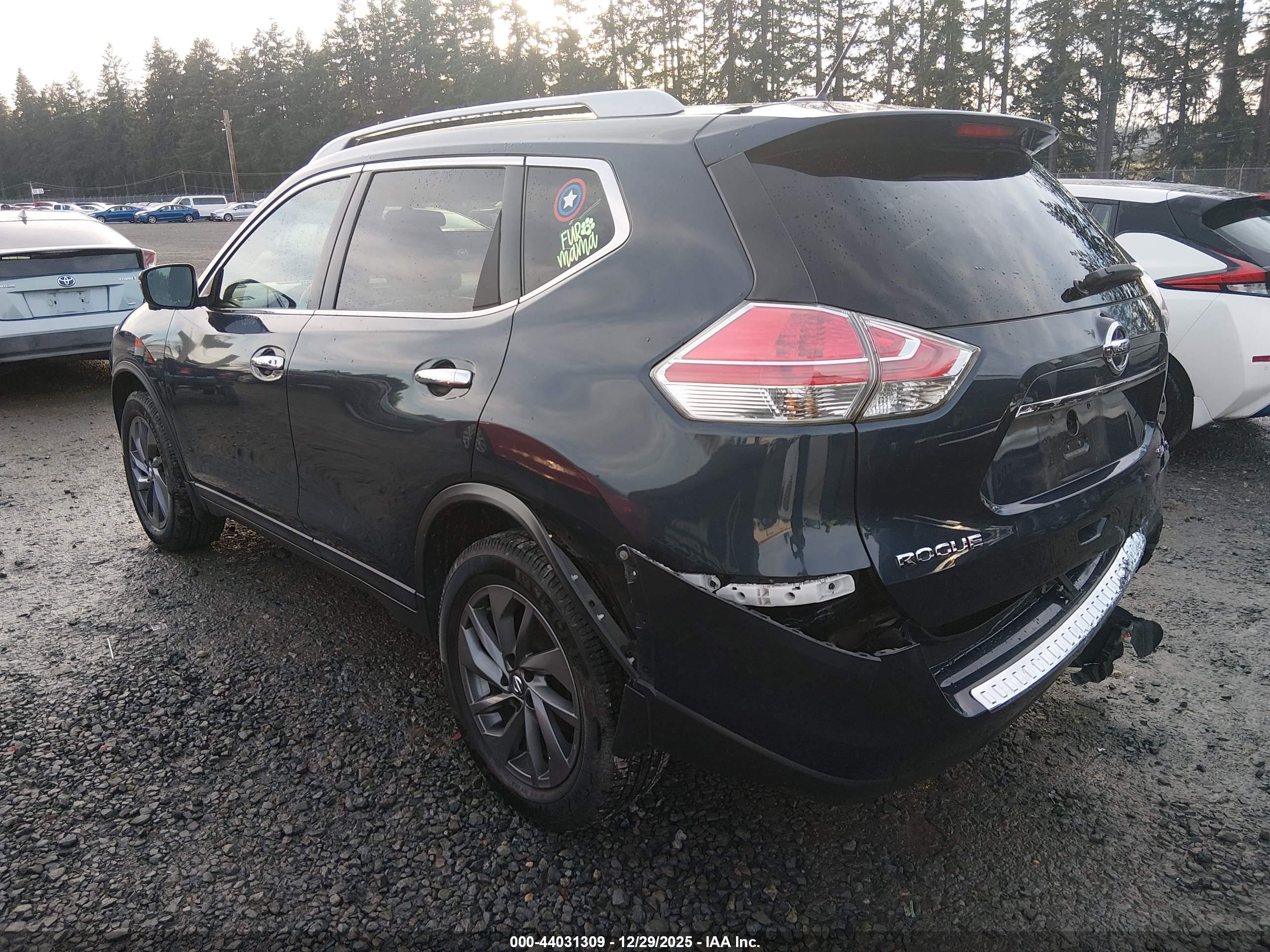 NISSAN ROGUE image 3