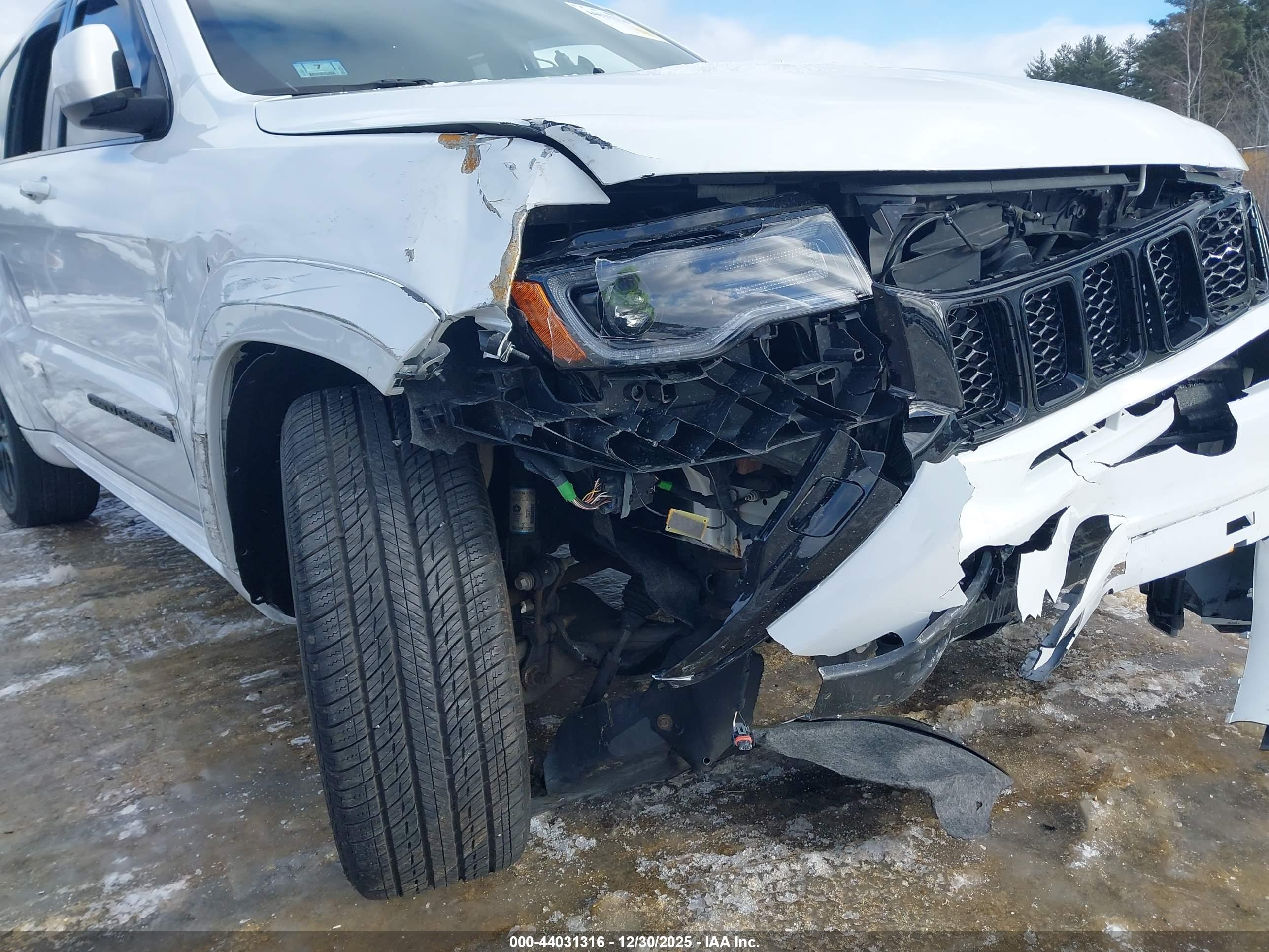 JEEP GRAND image 6