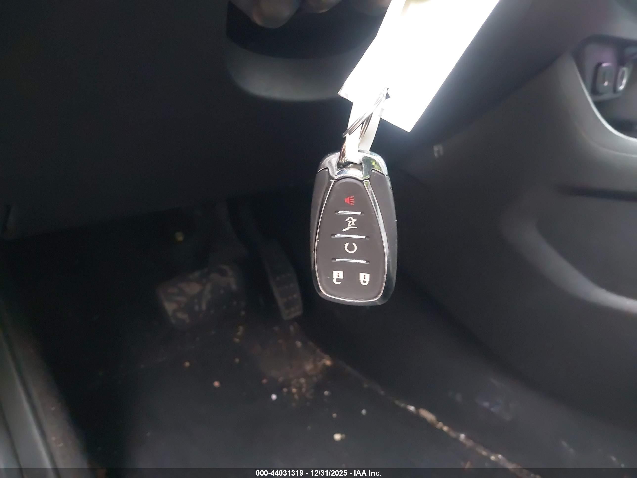 CHEVROLET TRAVERSE image 11