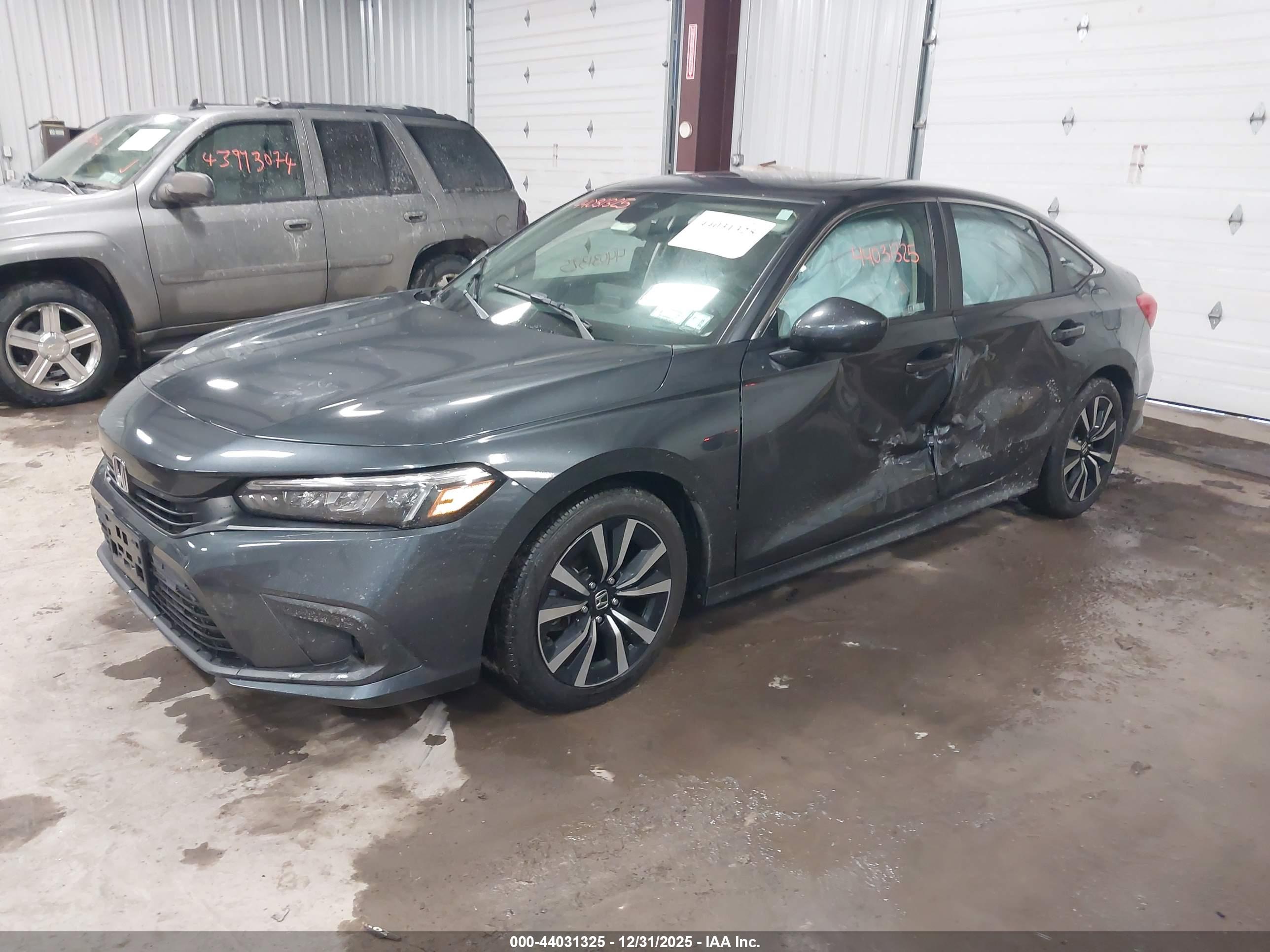 HONDA CIVIC image 2