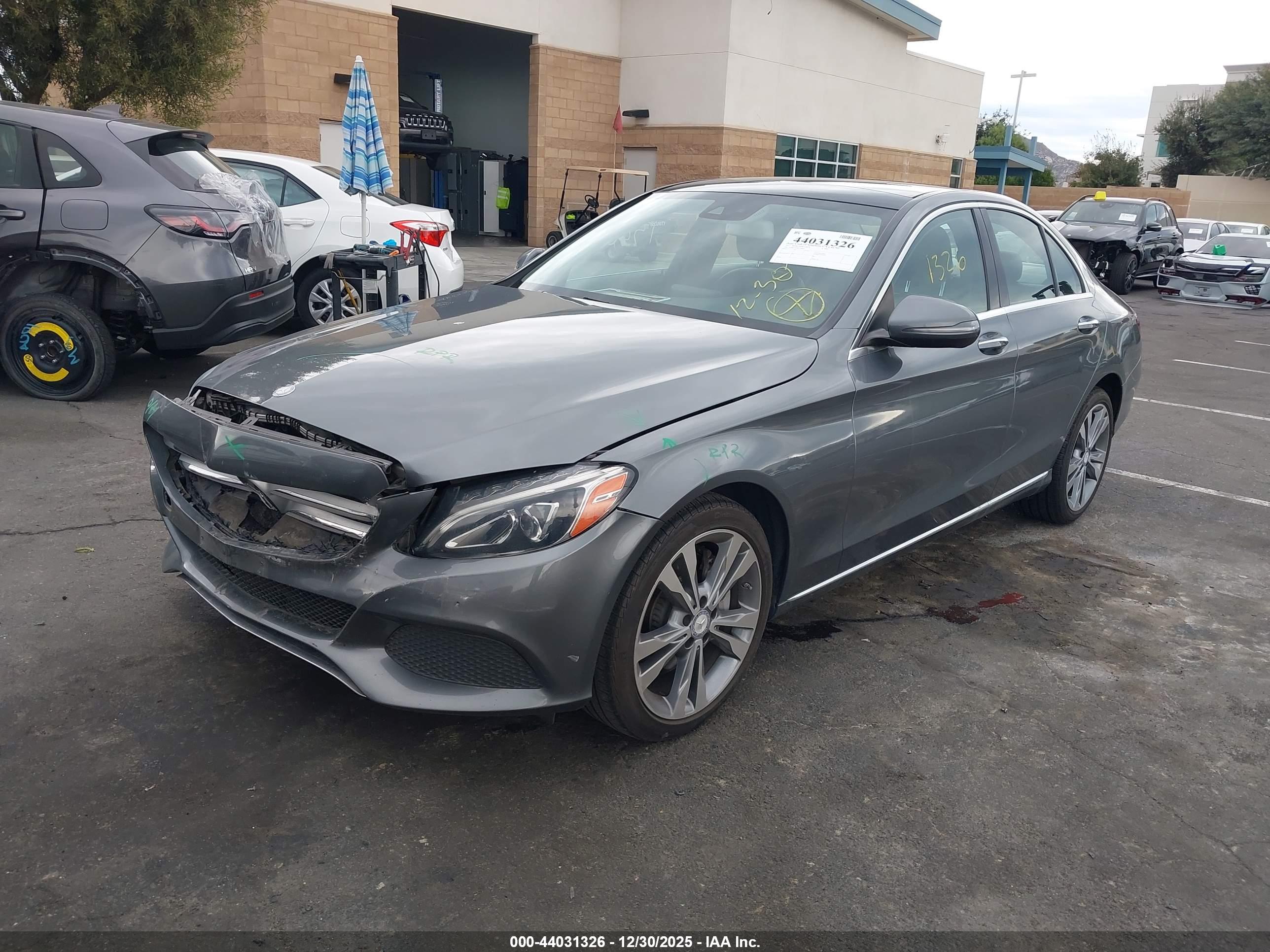 MERCEDES-BENZ C image 2