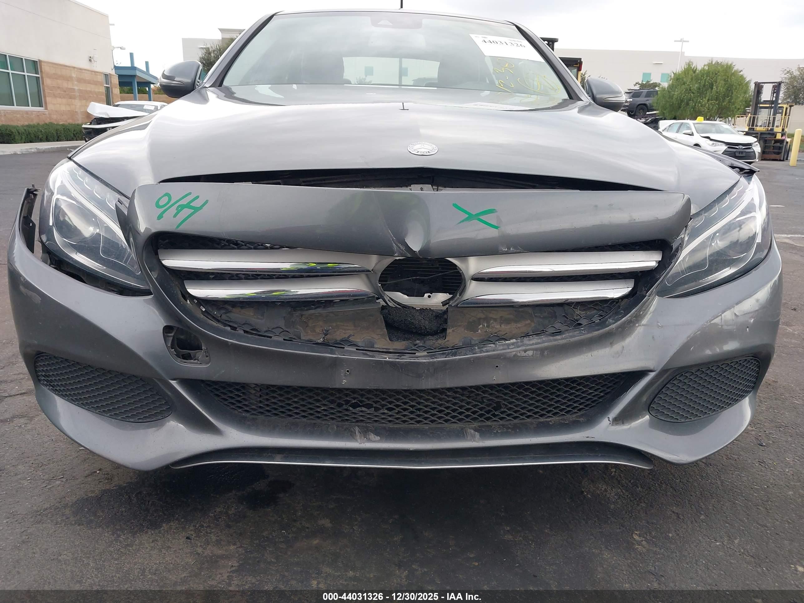 MERCEDES-BENZ C image 6