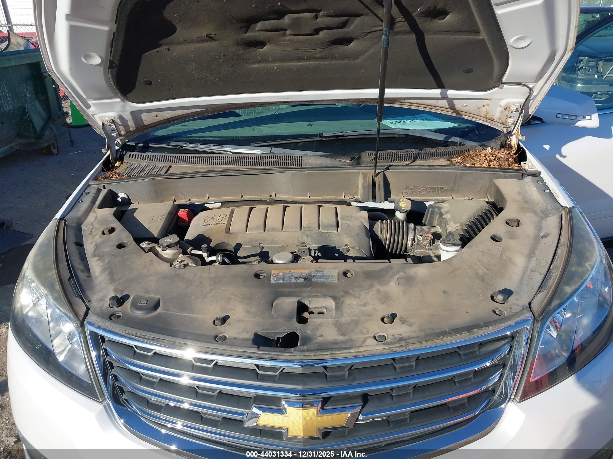 CHEVROLET TRAVERSE image 10