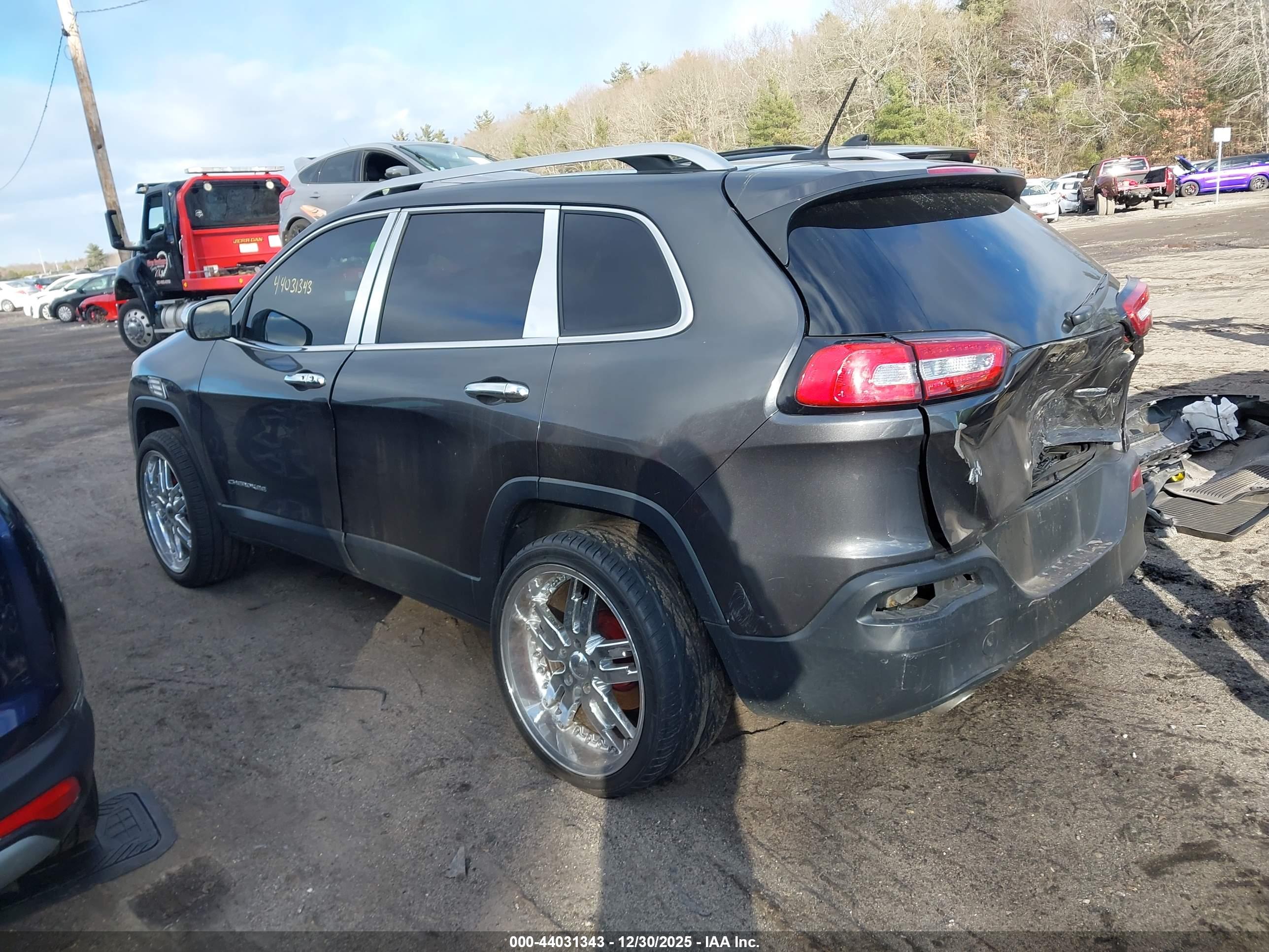 JEEP CHEROKEE image 3