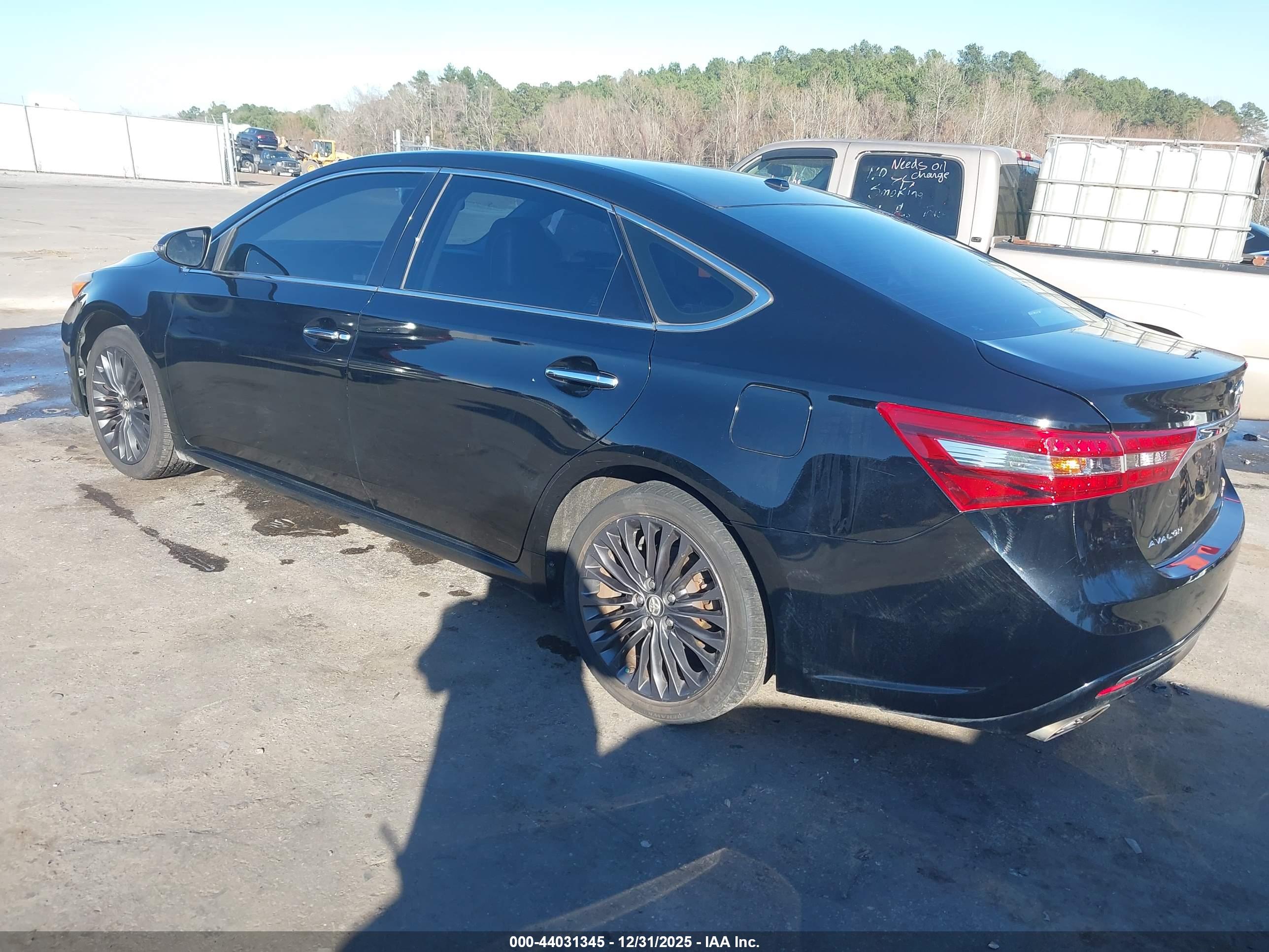 TOYOTA AVALON image 3