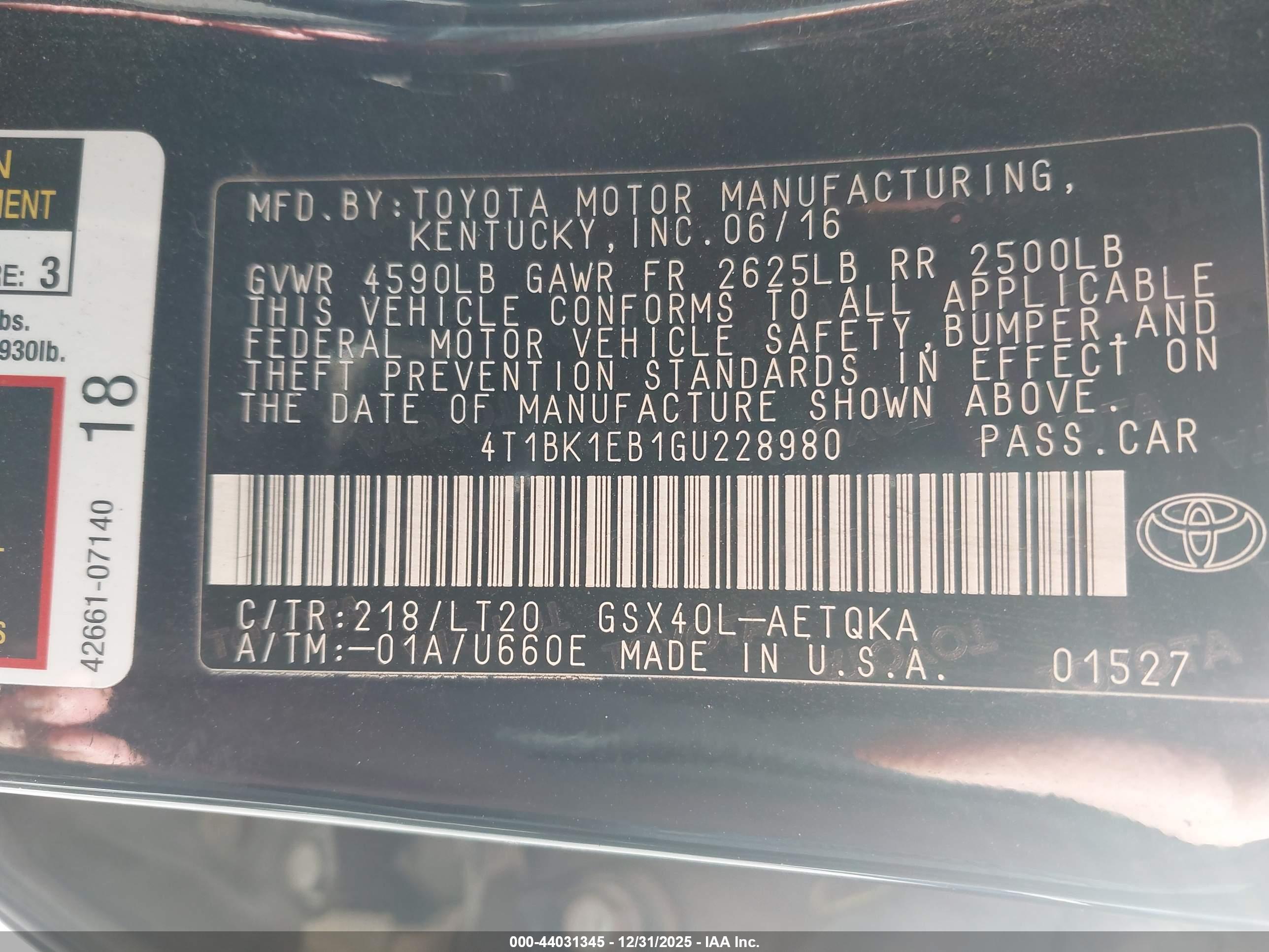 TOYOTA AVALON image 9