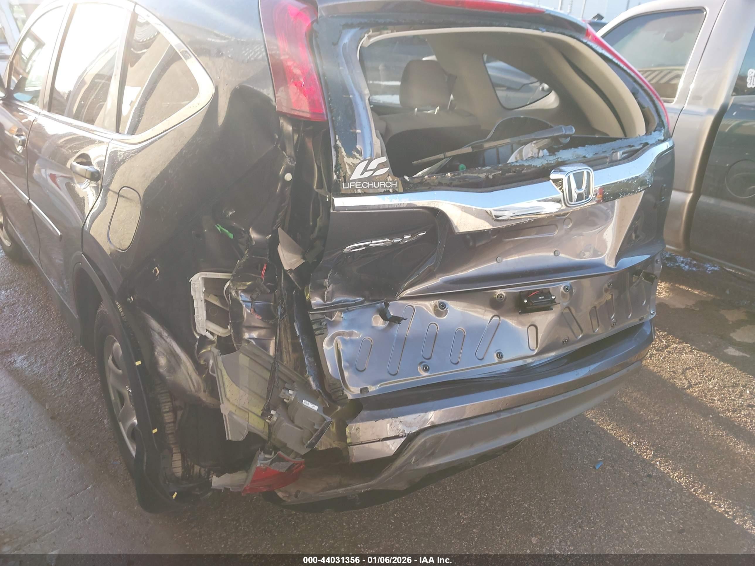 HONDA CR-V image 6
