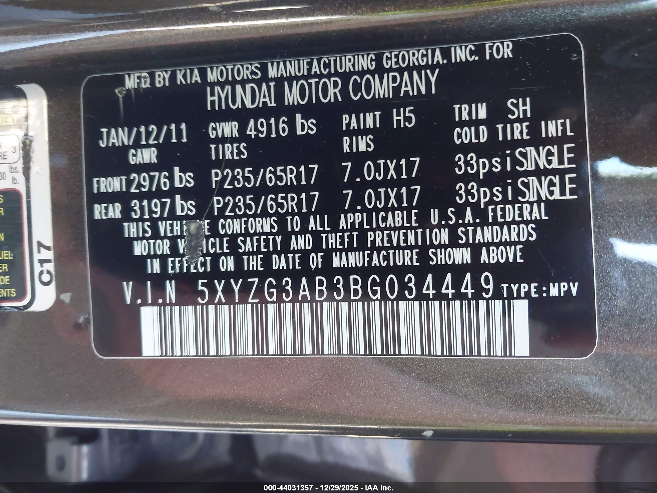 HYUNDAI SANTA image 9