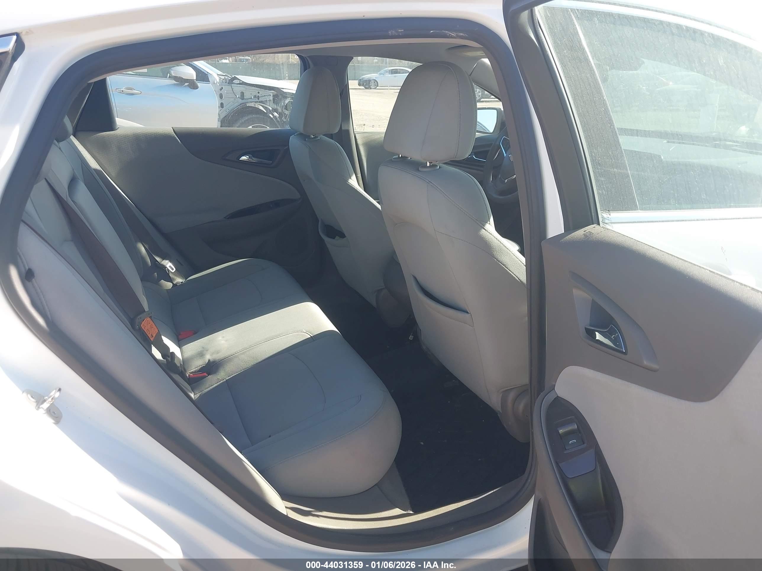 CHEVROLET MALIBU image 8