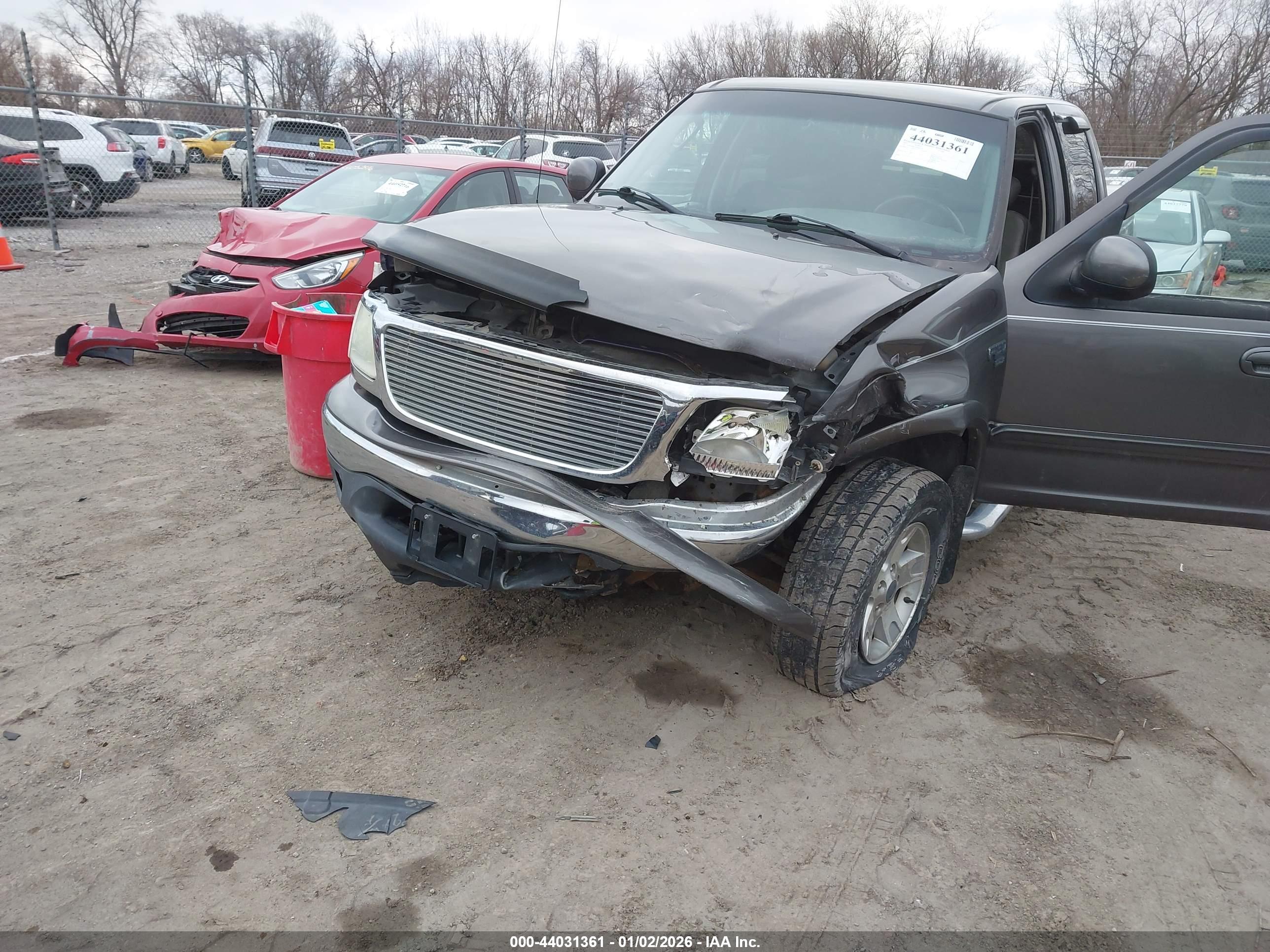 FORD F-150 image 2