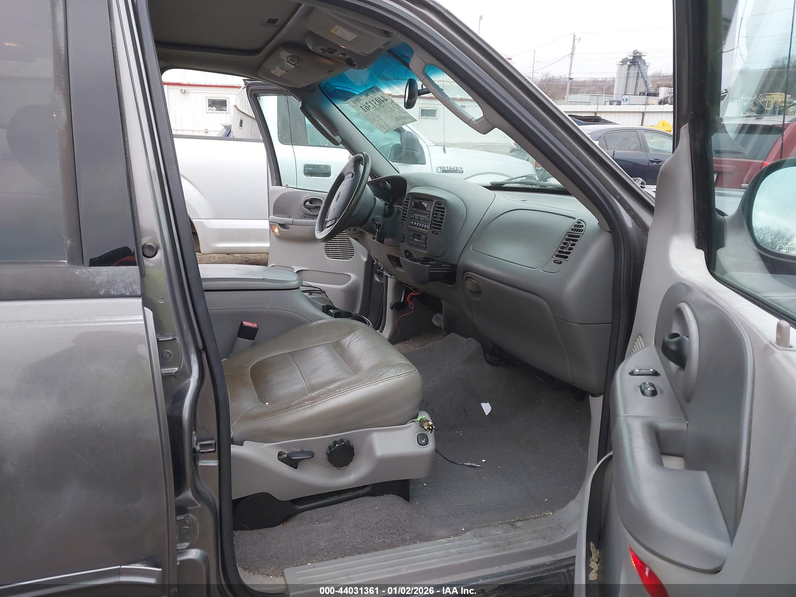 FORD F-150 image 5