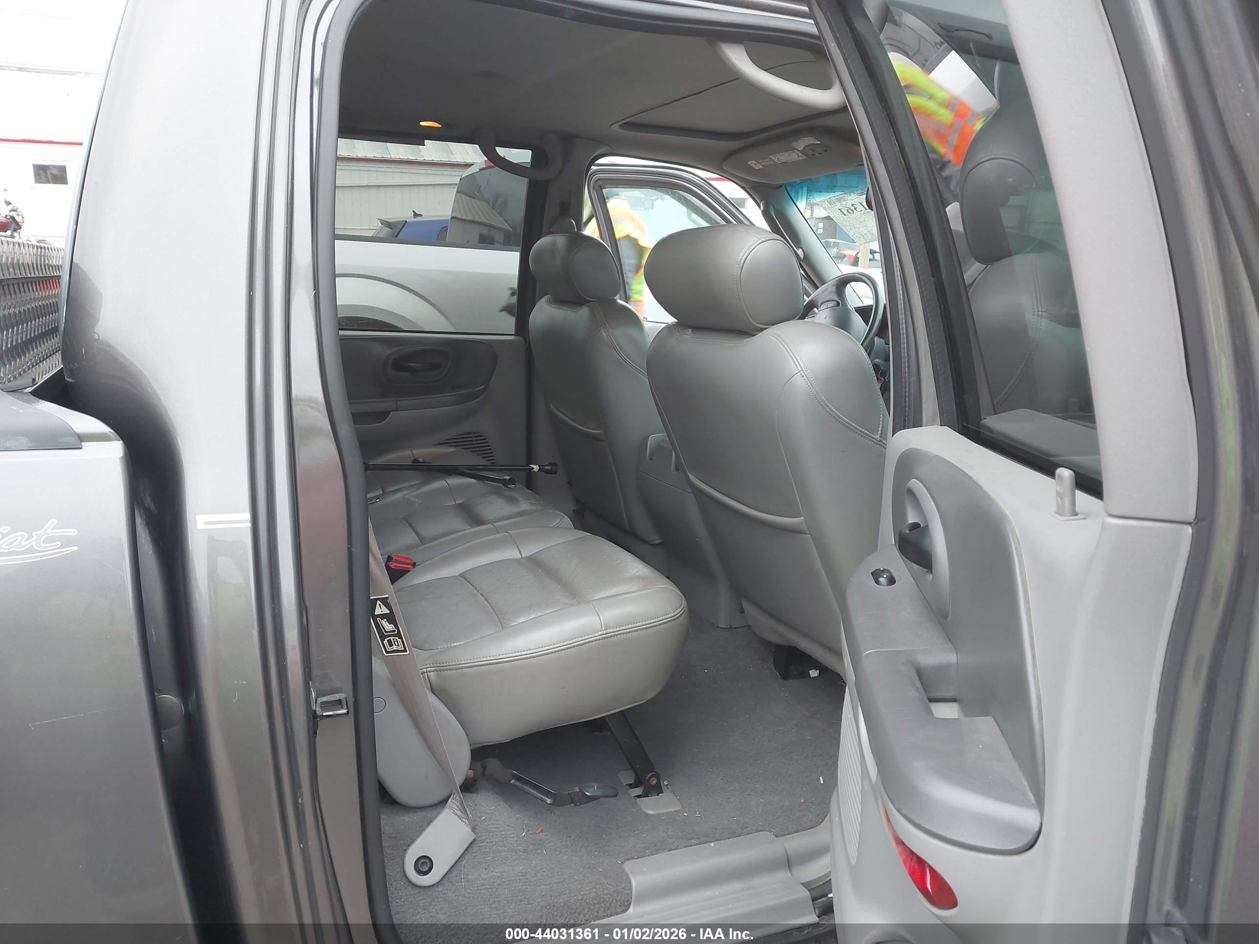 FORD F-150 image 8